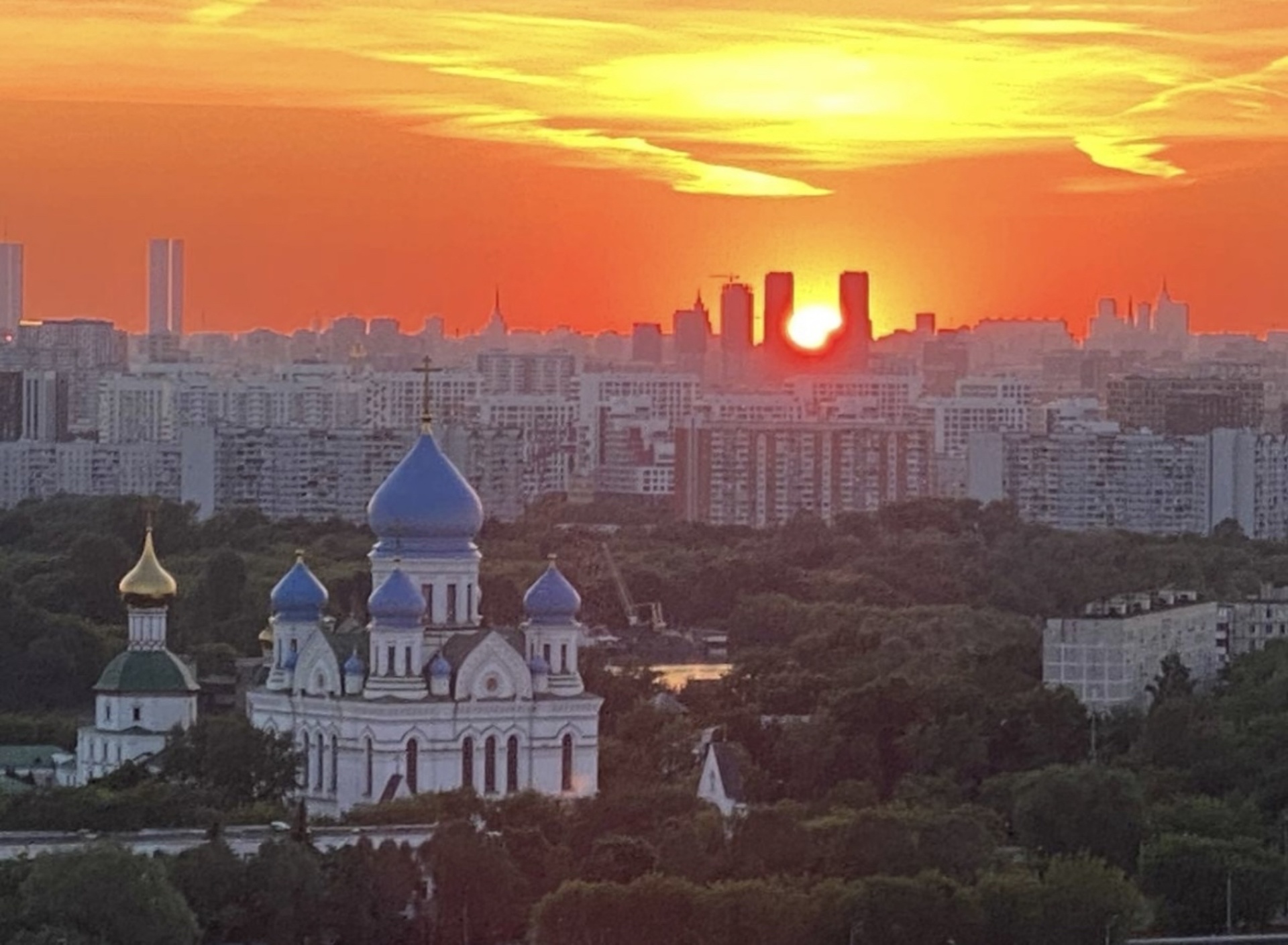 Николо-Перервинский монастырь, Собор Иверской иконы Божией Матери, Николо-Перервинский  монастырь, Шоссейная улица, 82 ст3, Москва — 2ГИС