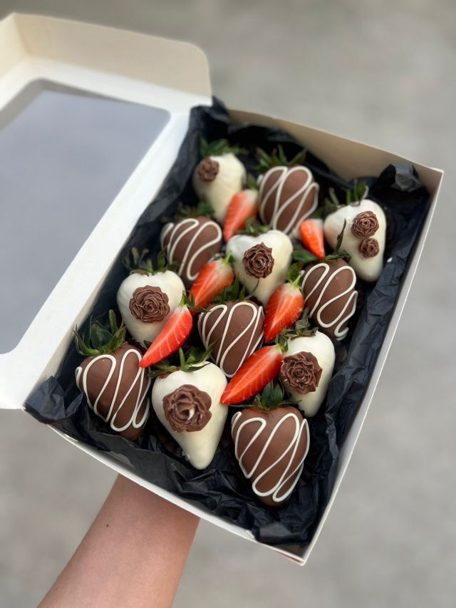 Мен анусты мастурбацияладым Шұлықтағы майлы жетілген әйелдер