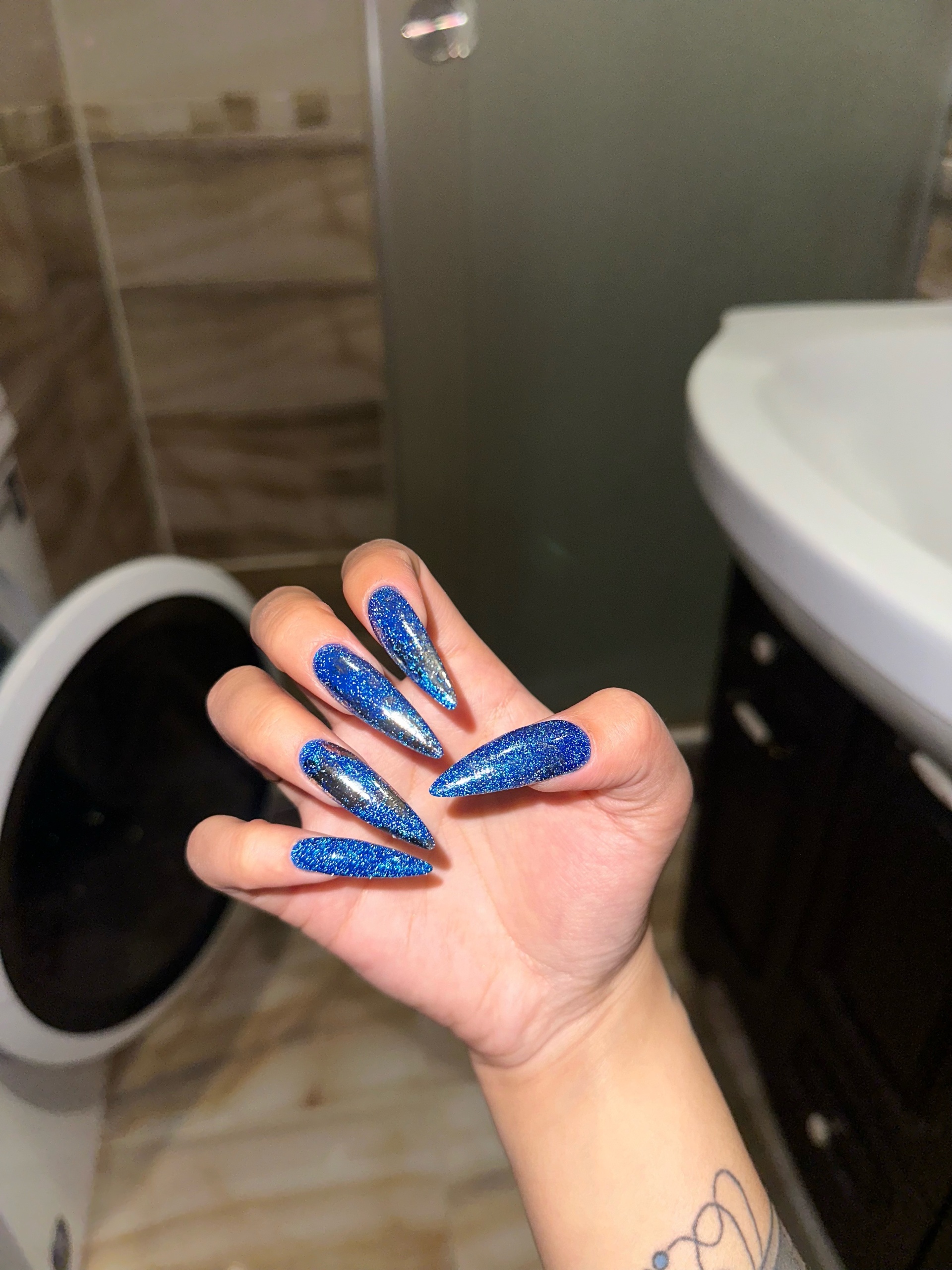 Naz_nails, проспект Шакарим Кудайбердыулы, 40Б, Астана — 2ГИС