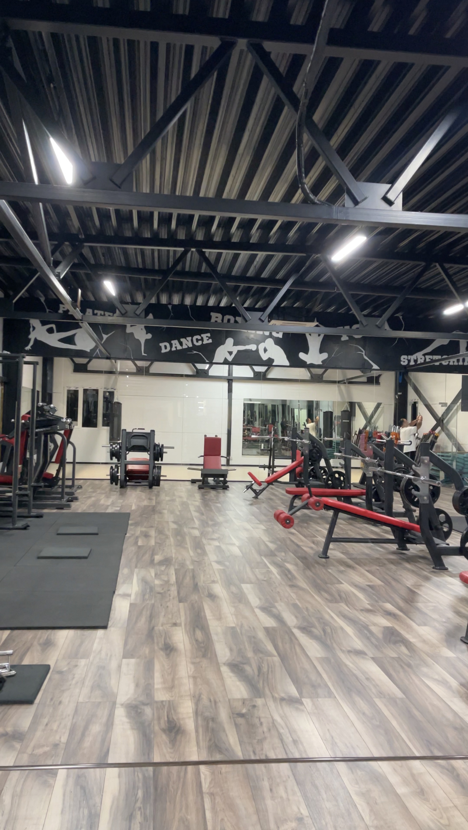 Tm gym, фитнес-центр, ТЦ Дрожжино, ЖК Бутово Парк 2, посёлок Дрожжино, 321,  рп. Дрожжино — 2ГИС