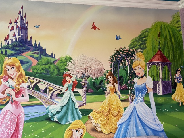 Порно: томпақ ананы екі адам сиқыды