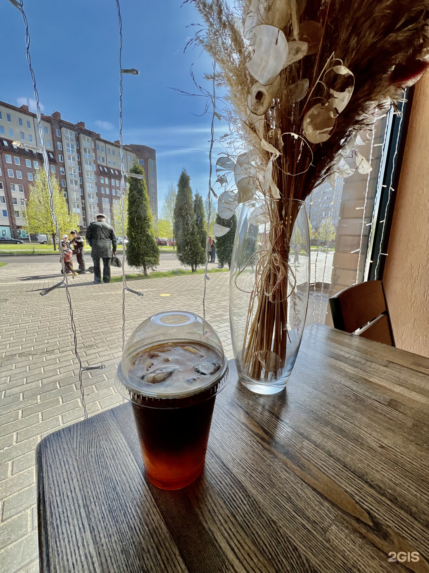 Ona oglining buvisini porno bilan almashtirdi.