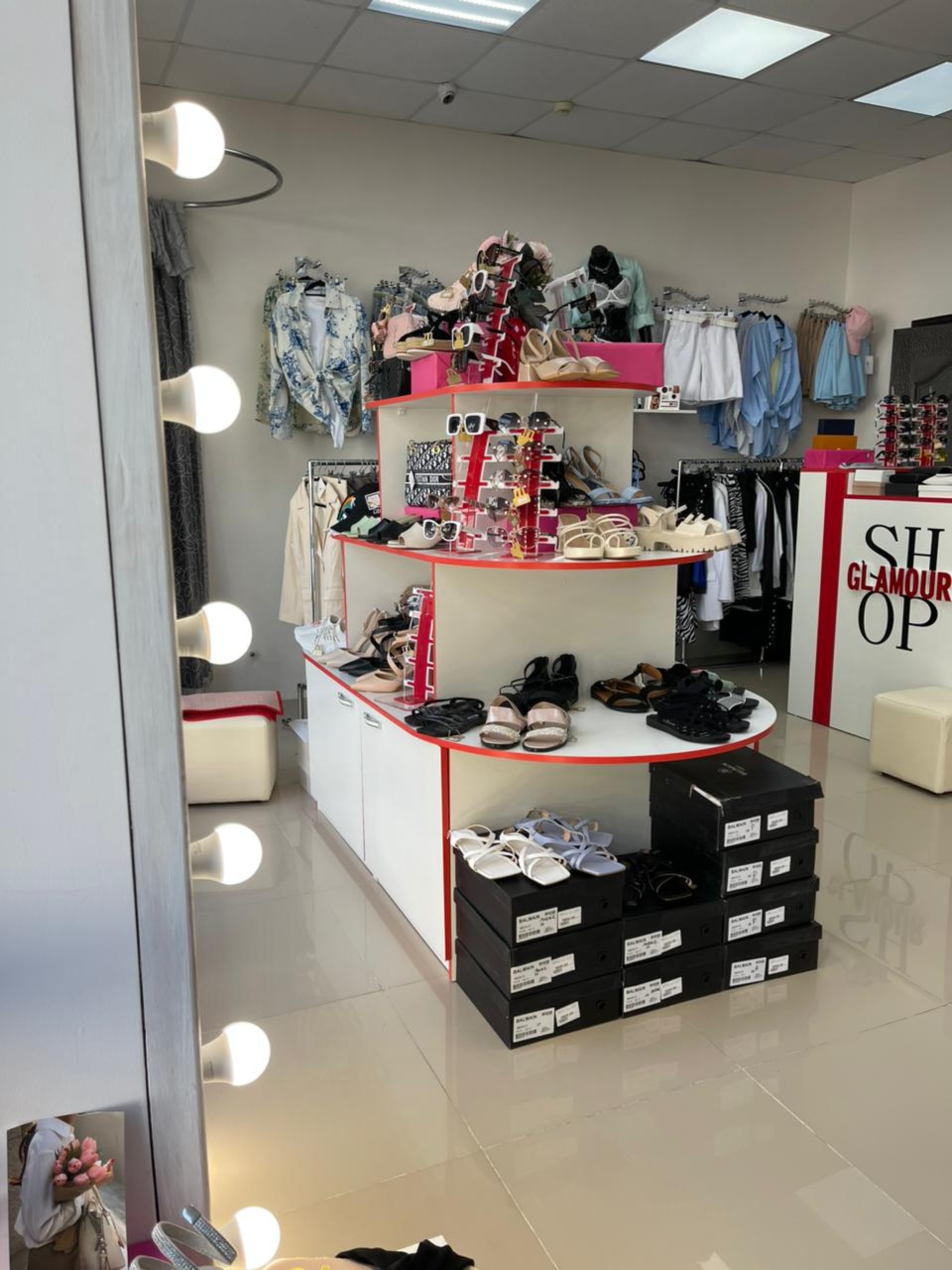 Glamour Shop, Свердлова, 6, Геленджик — 2ГИС