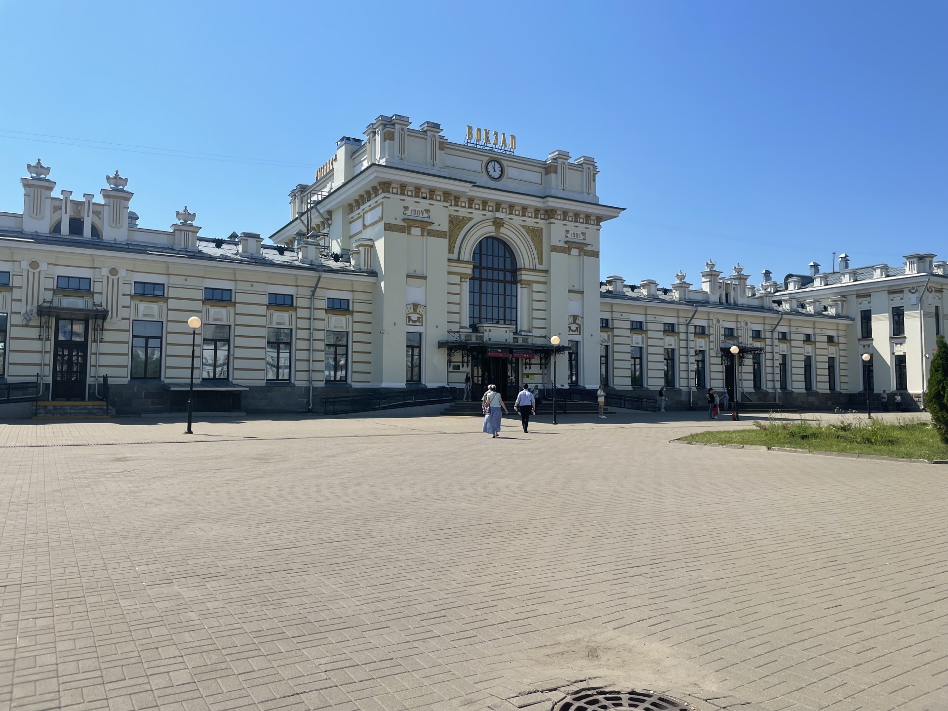 Рыбинск, железнодорожный вокзал, улица Пассажирская, 1а, Рыбинск — 2ГИС