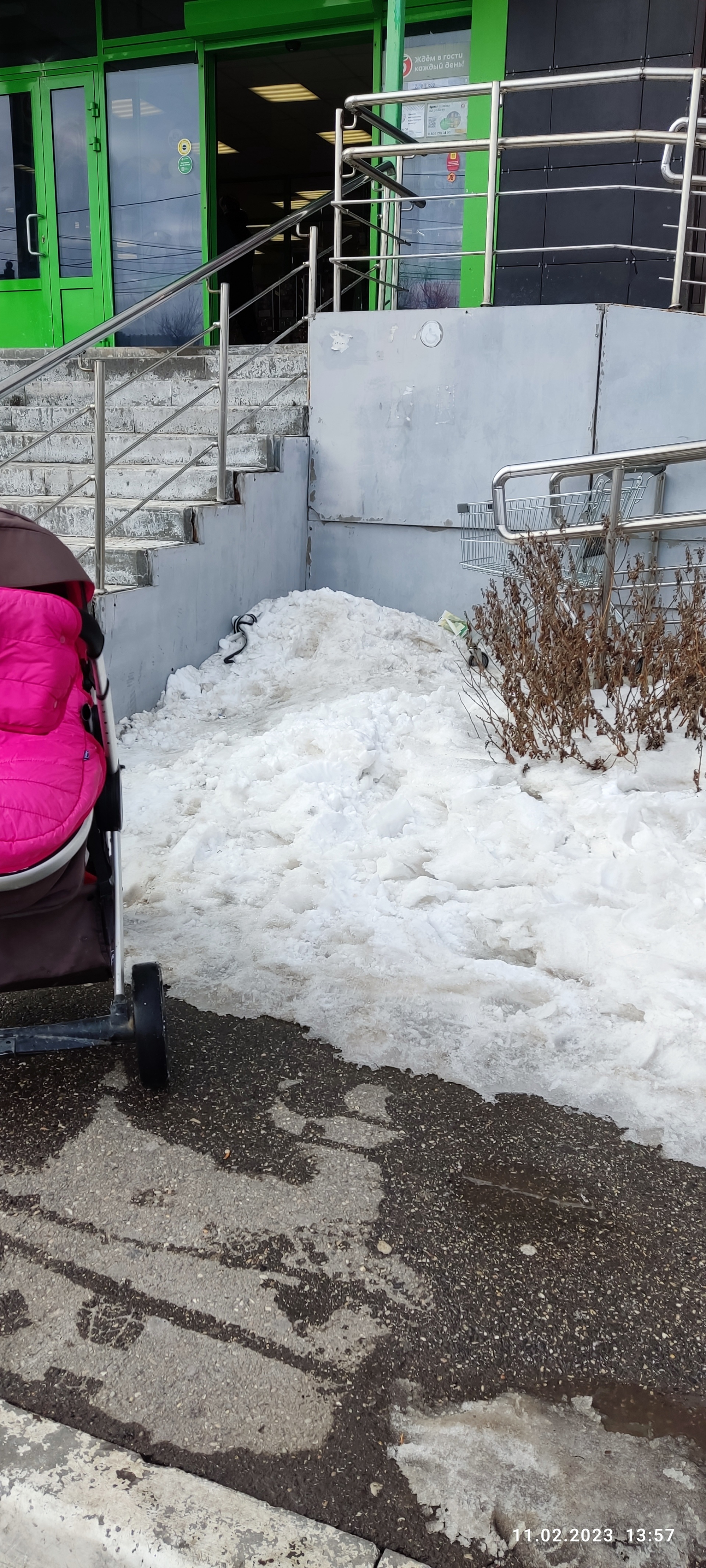 Пятерочка, супермаркет, Адмирал, улица Набережная Приволжского затона, 4,  Астрахань — 2ГИС