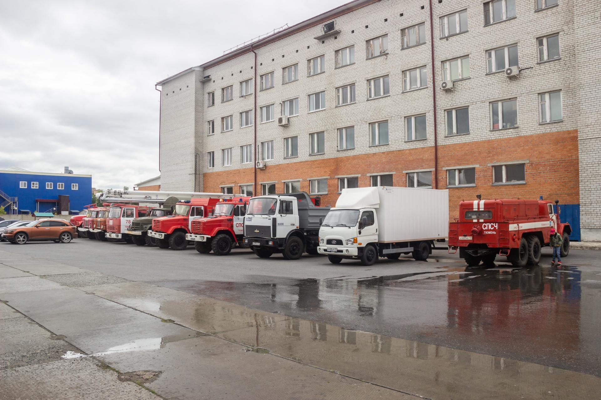 Специализированная пожарно-спасательная часть, ГУ МЧС России по Тюменской  области, Таллинская, 4, Тюмень — 2ГИС