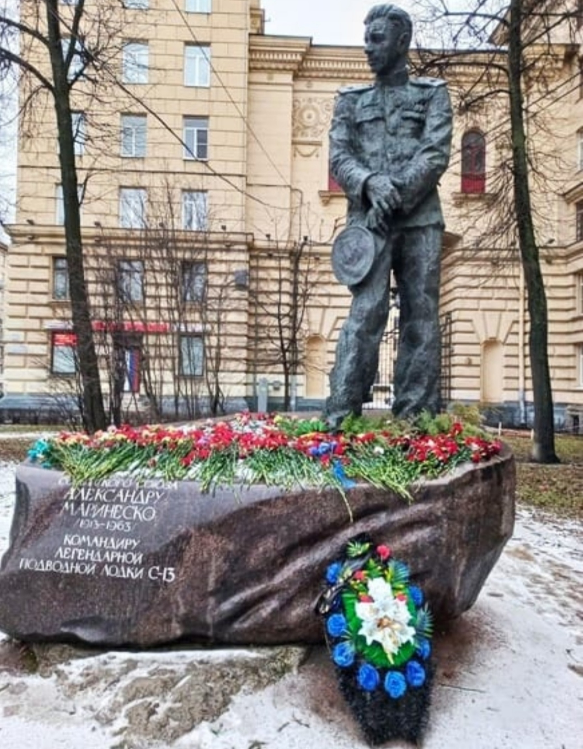 Памятник А.И. Маринеско, Санкт-Петербург — 2ГИС