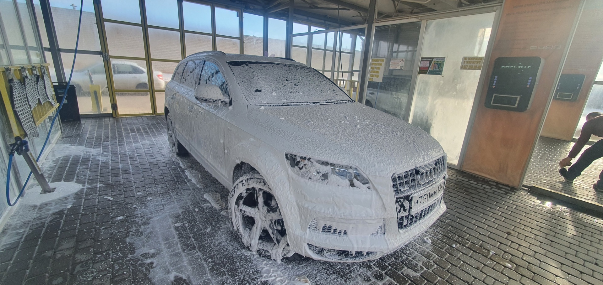 Wash & Drive, автомойка, улица 40 лет ВЛКСМ, 45в, Волгоград — 2ГИС