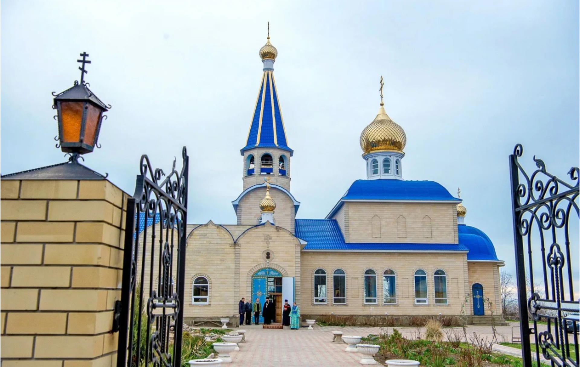 Церковь Введения Пресвятой Богородицы ВО Храм в Ейске, Школьная улица, 5,  Ейск — 2ГИС