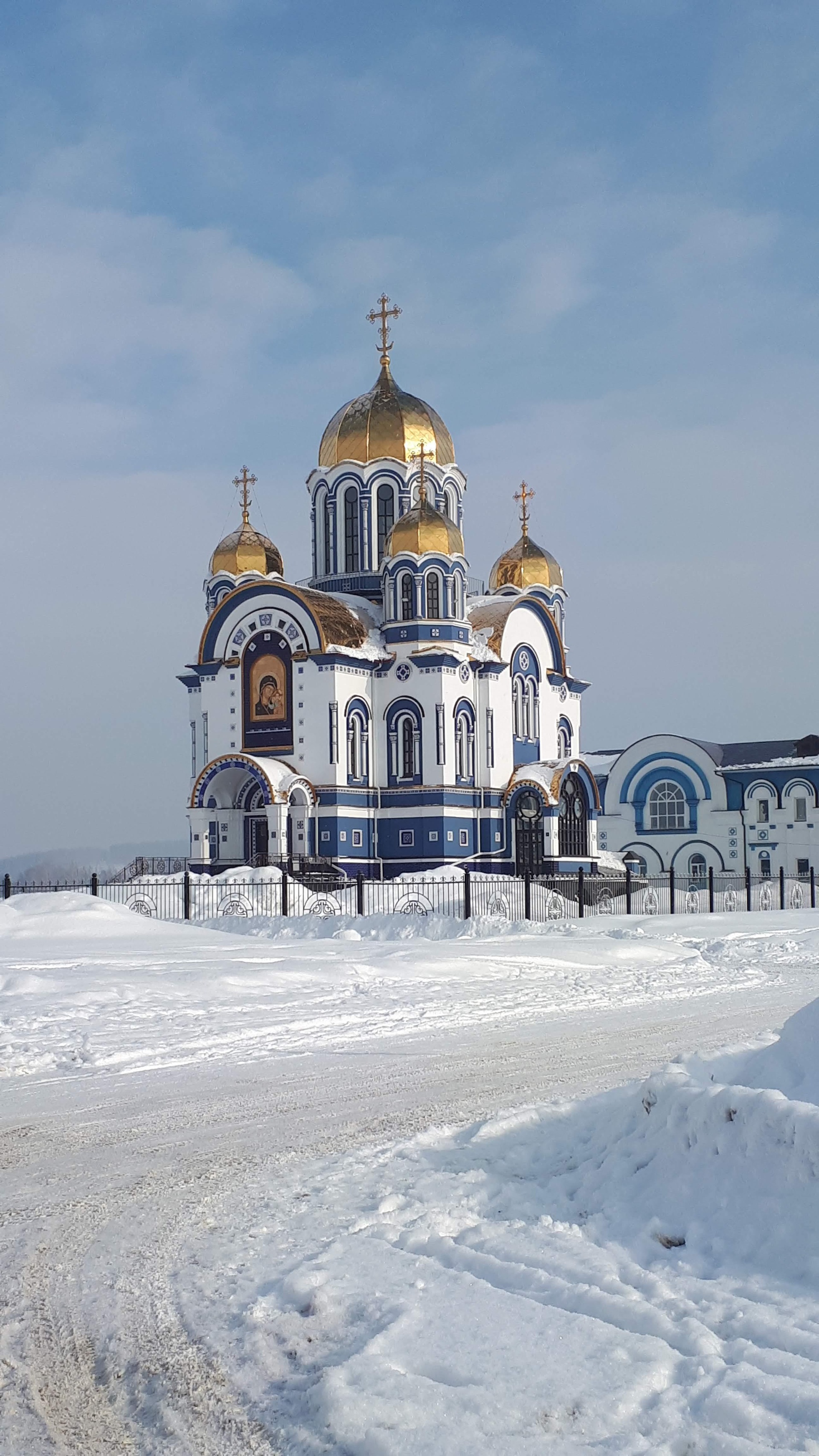 Храм Казанской иконы Божией Матери, Комсомольский проспект, 4, Кемерово —  2ГИС