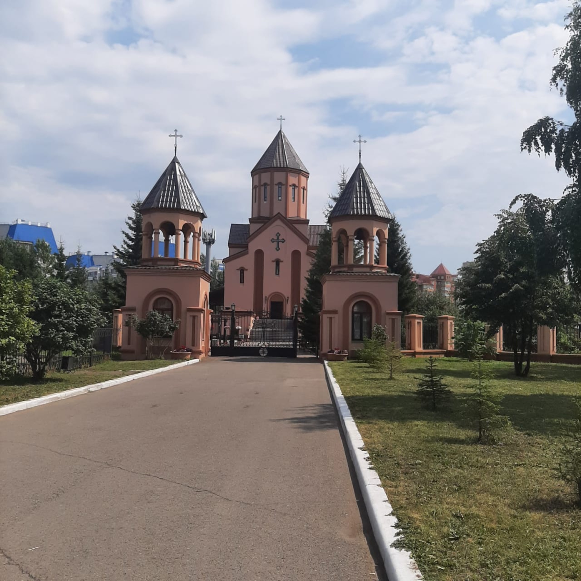 Армянская Церковь Святого Саркиса, улица Молокова, 3, Красноярск — 2ГИС