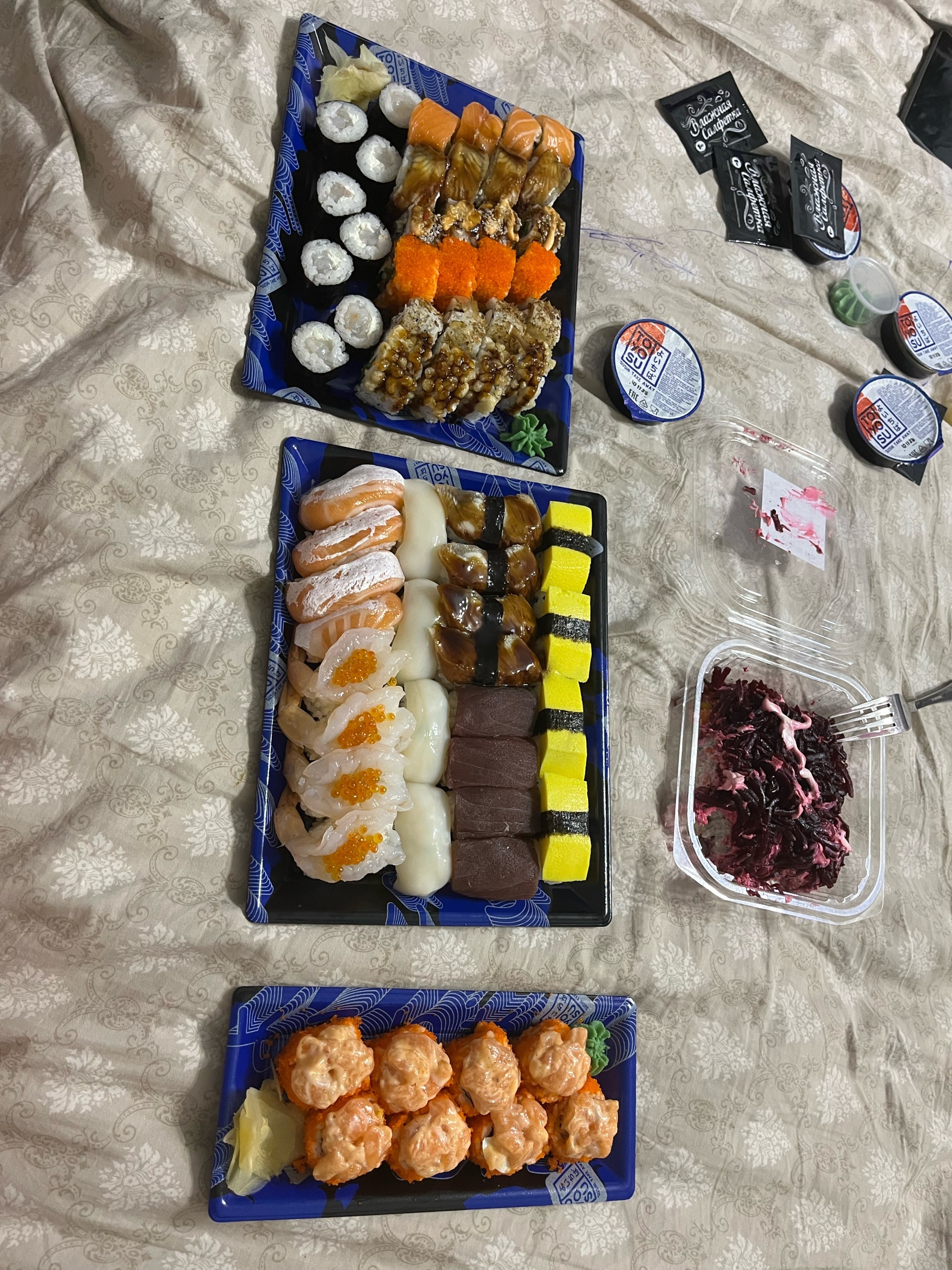 Toyosu sushi market, суши-бар, улица Краснореченская, 213, Хабаровск — 2ГИС