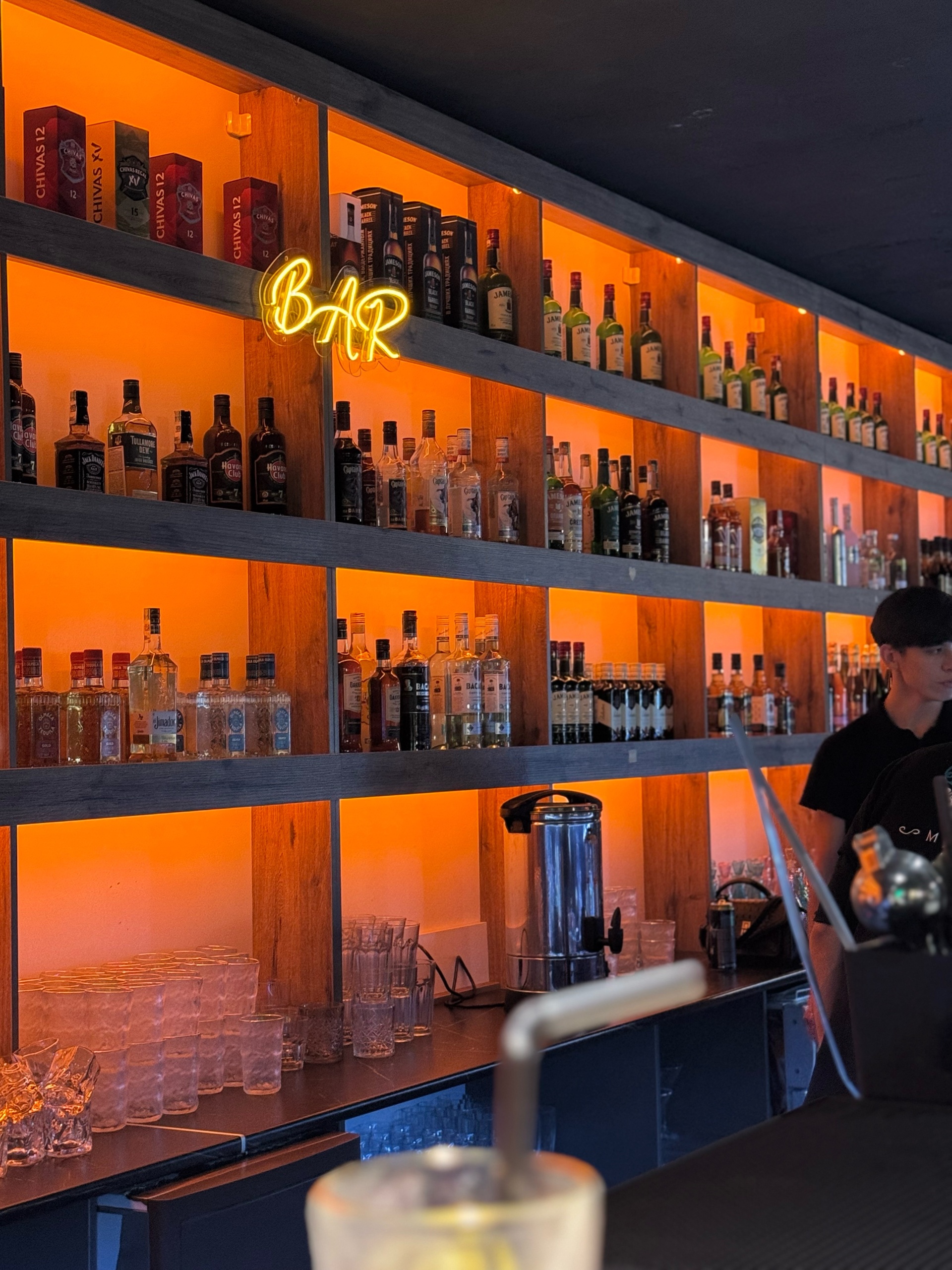 Барлық жерде блять