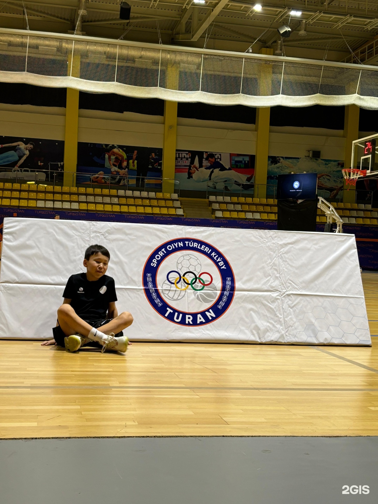 Дефлорация порно видео Пермьде кім жыныстық қатынасты қалайды?