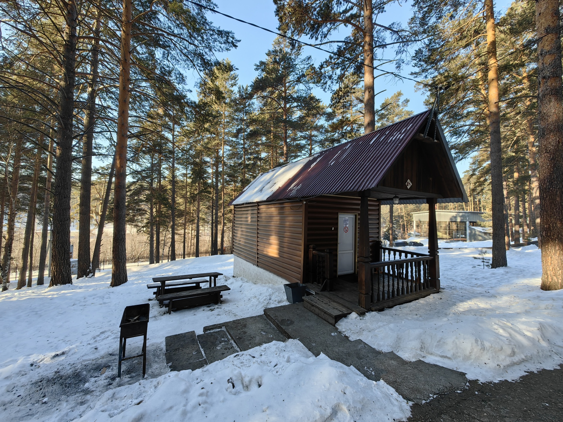 Красный дом, база отдыха, Карпинская, 128, Иркутск — 2ГИС