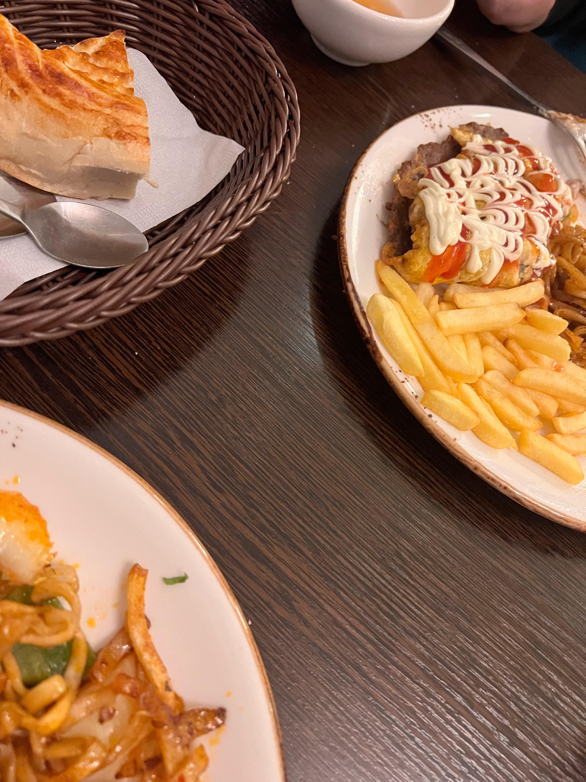 Порно лесбиянки жасы да, кәрі де