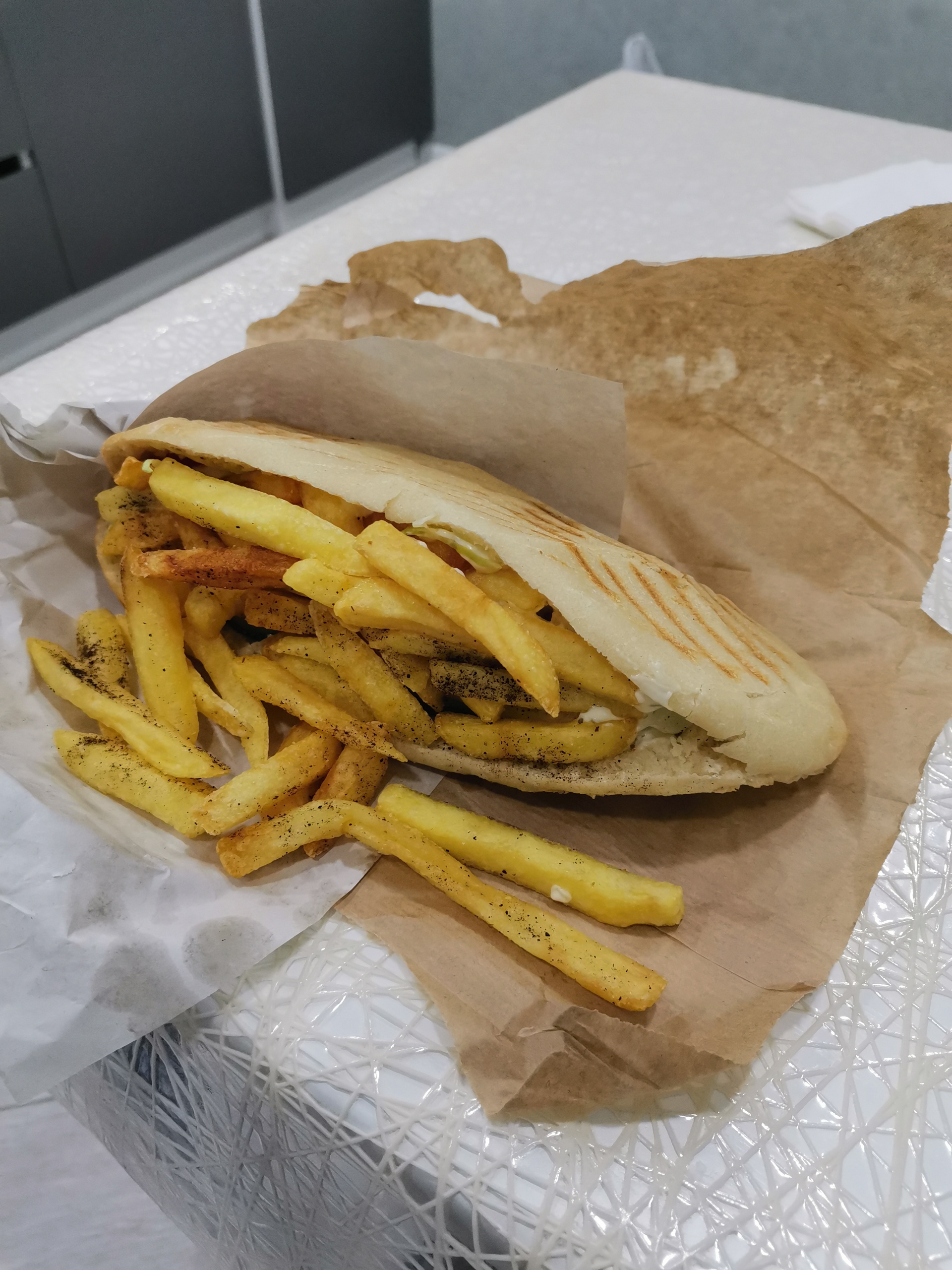 Gyros, кафе, проспект Кулиева, 2в, Нальчик — 2ГИС