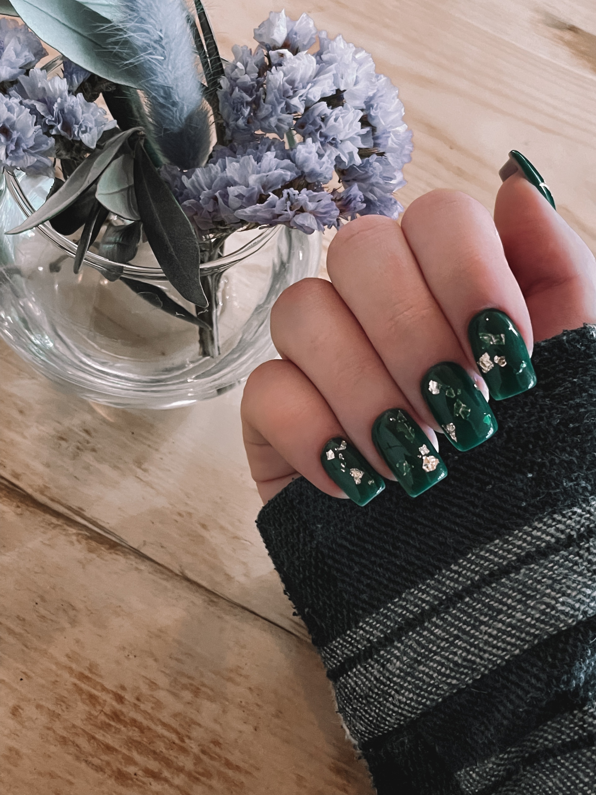 Emuu_nail, ногтевая студия, БЦ Московский, Суворова, 121, Калуга — 2ГИС