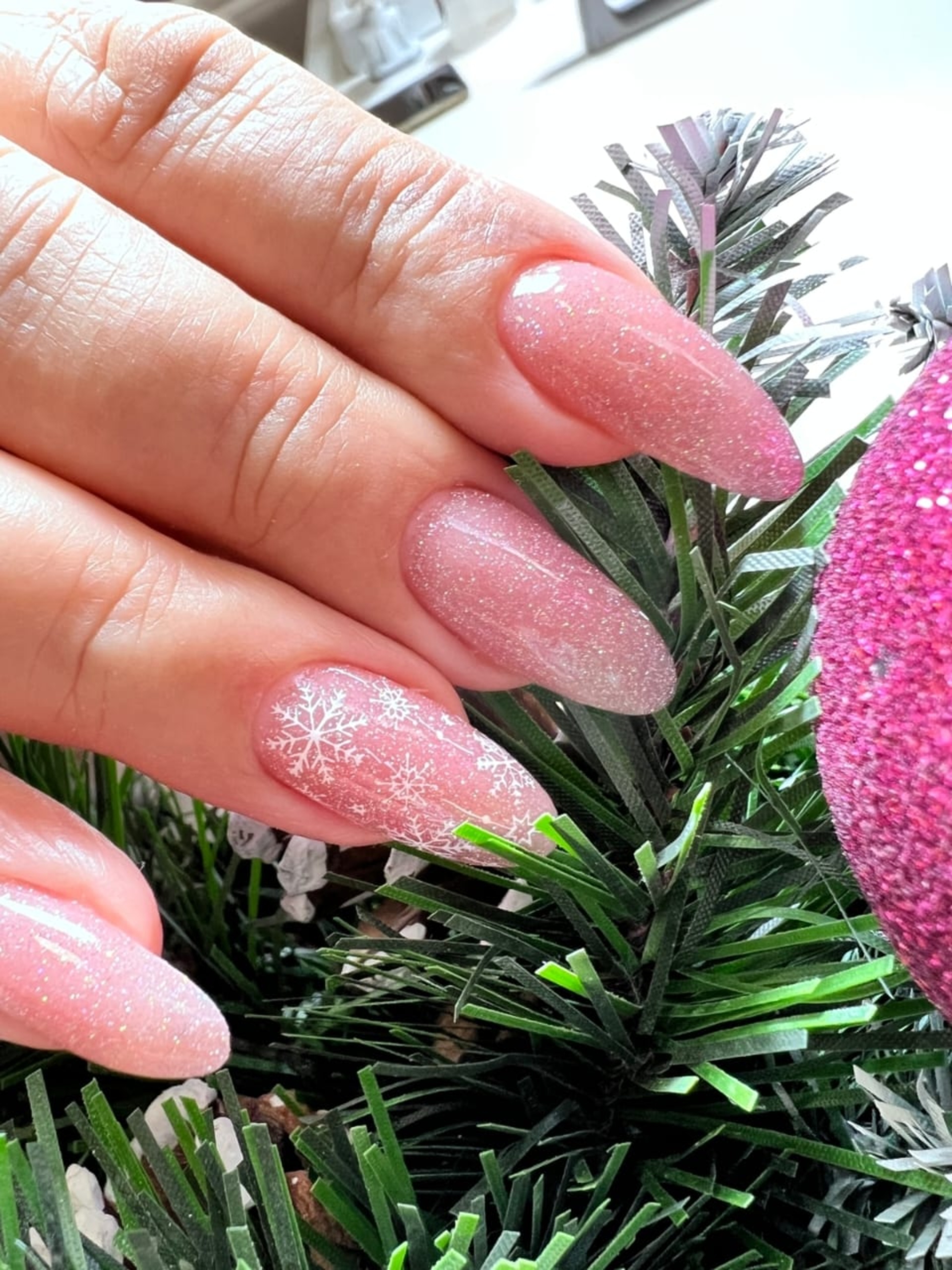 Fancy nails, студия маникюра и педикюра, Красная площадь, улица  Дзержинского, 100, Краснодар — 2ГИС