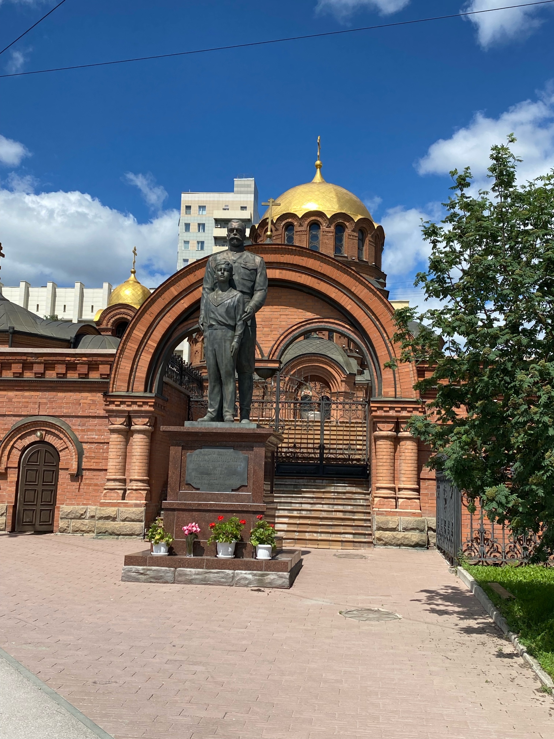 Собор во имя Александра Невского, Красный проспект, 1а, Новосибирск — 2ГИС