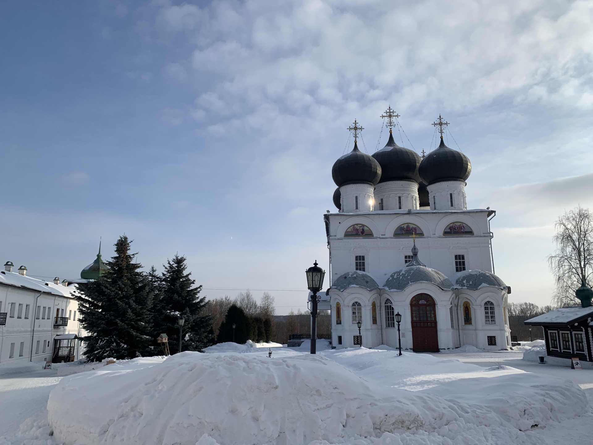 Свято-Успенский Трифонов мужской монастырь, улица Горбачёва, 4, Киров — 2ГИС