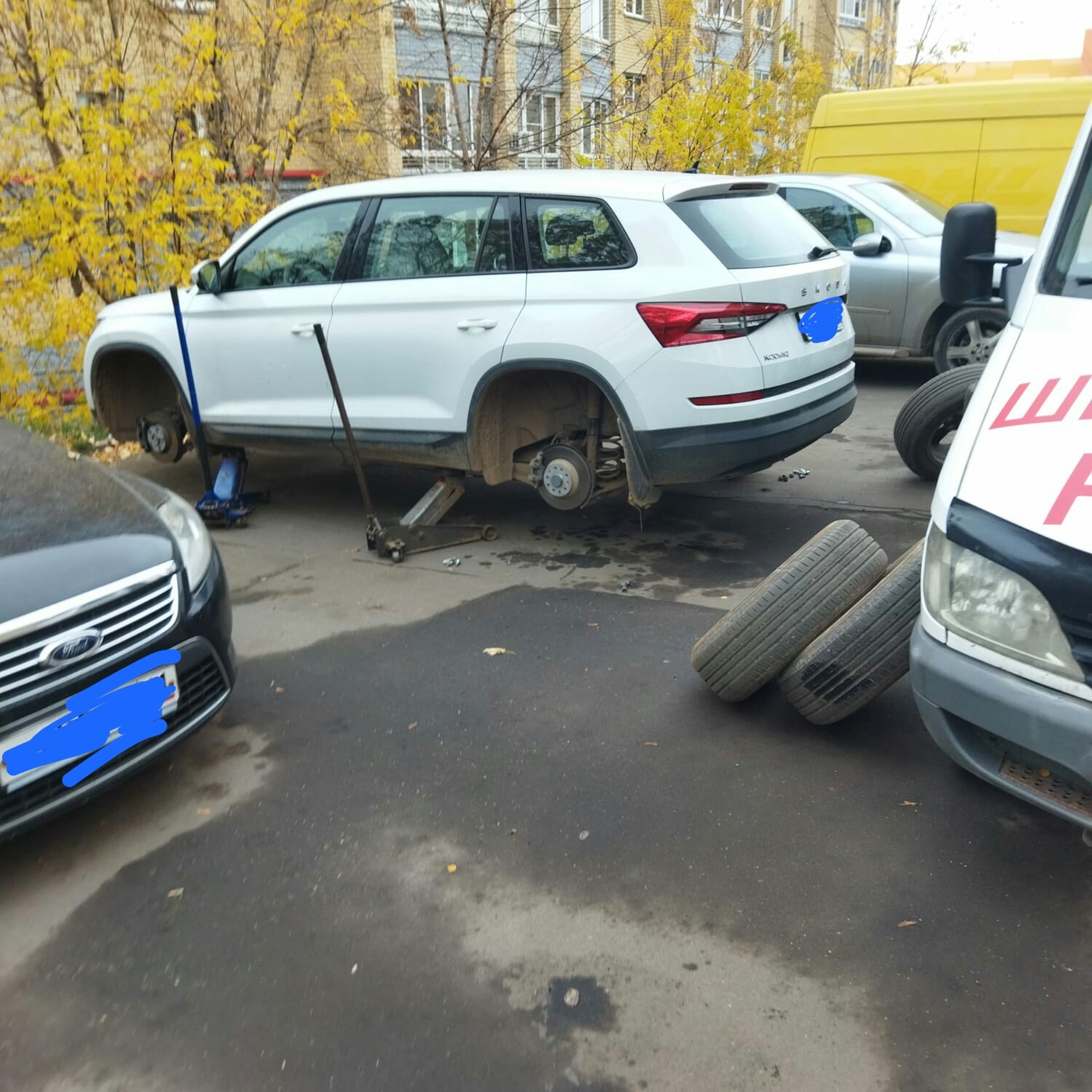 Pit Stop, служба выездного шиномонтажа, Московская улица, 121 к1, Киров —  2ГИС