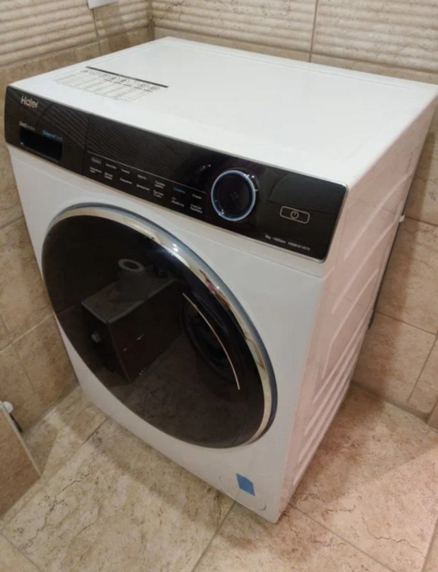 Стиральная машина узкая haier hw80 bp14979. Haier hw80-bp14979. Хайер стиральная машина 14979. Стиральная машина Хайер hw80-b14979. Стиральная машина hw80-bp14979.