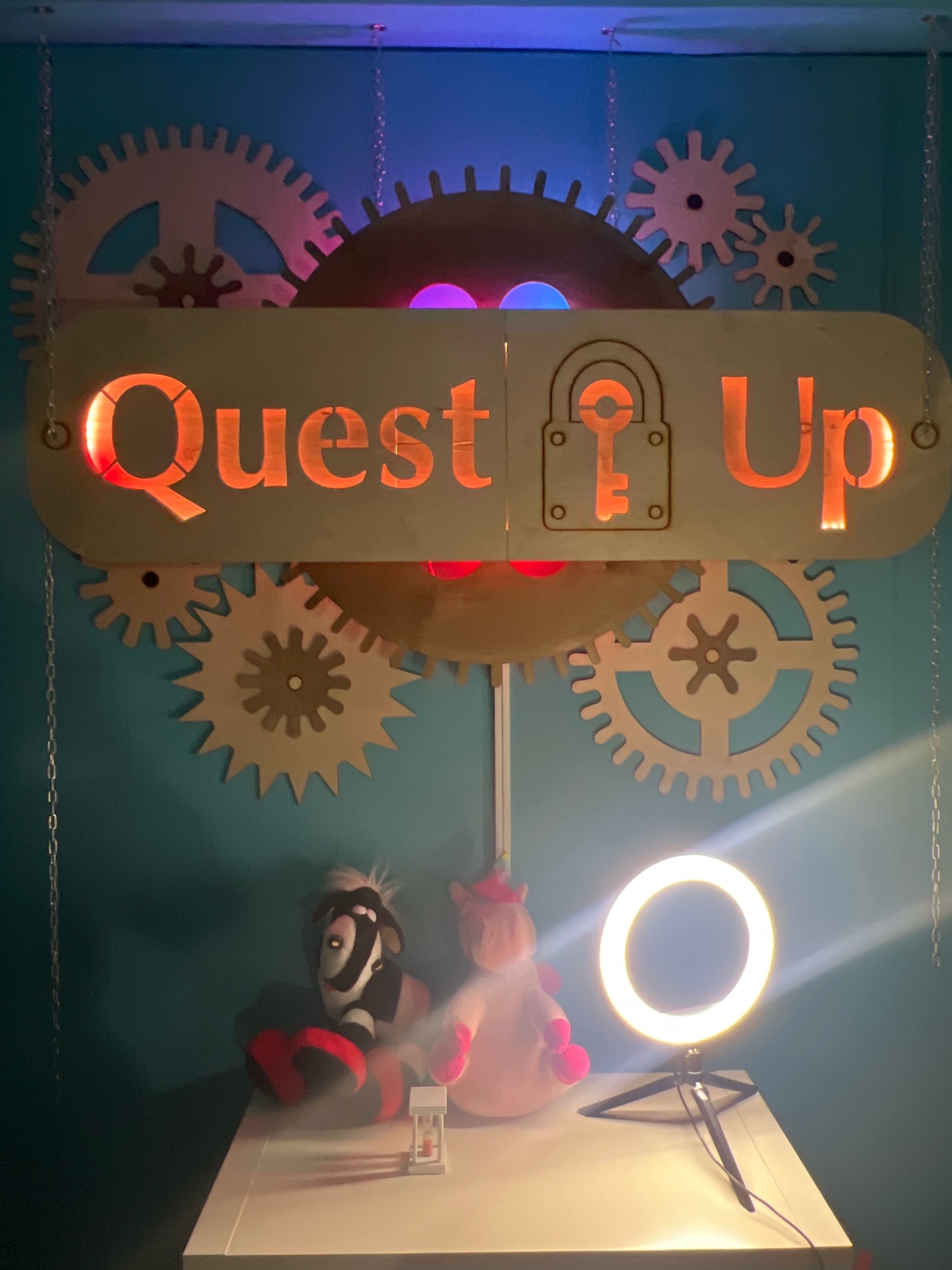 QuestUp, компания по организации реалити-квестов, улица Энгельса, 49а,  Челябинск — 2ГИС