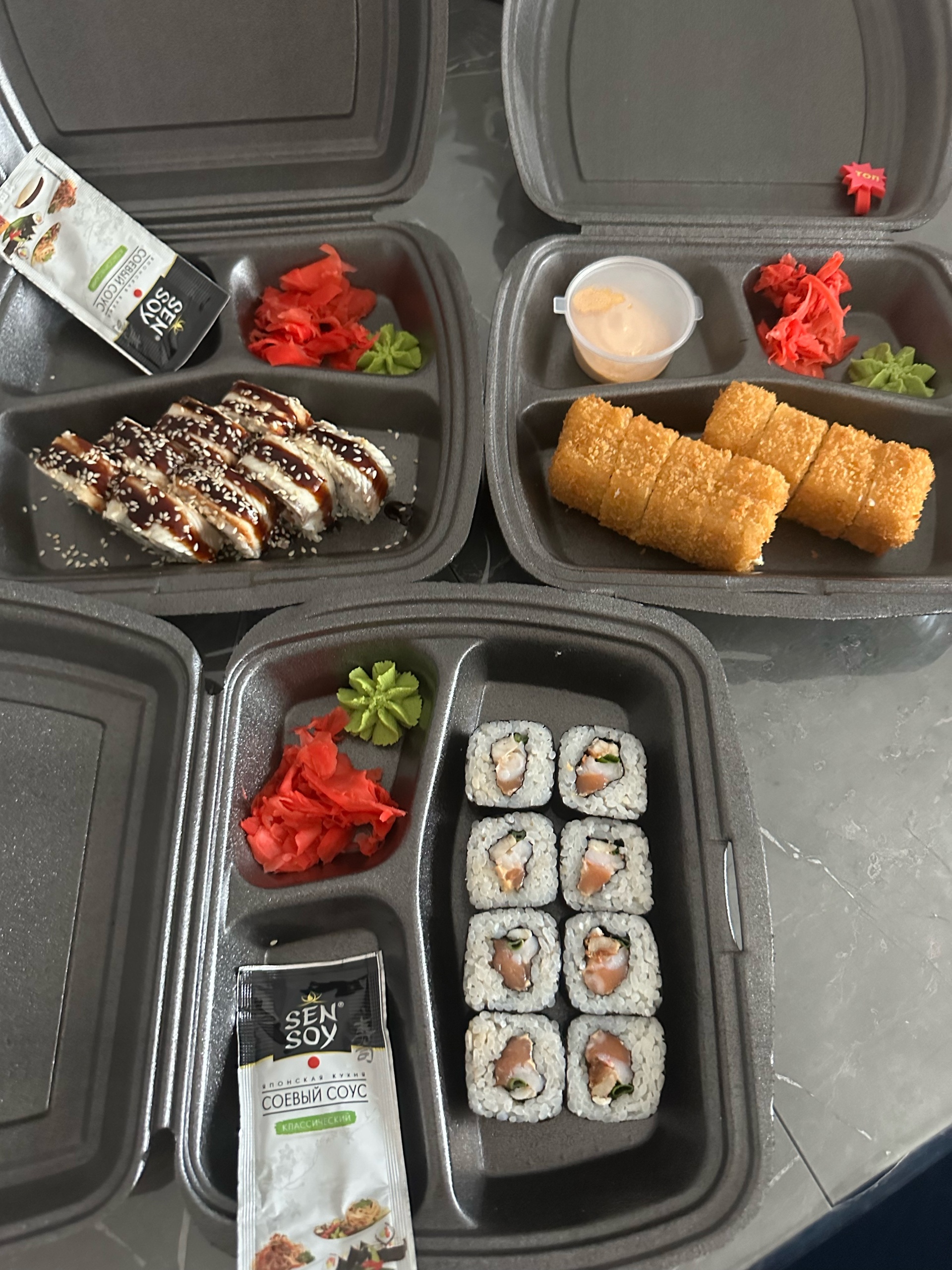 Sushi&rollzz, служба доставки пиццы и роллов, Залесная улица, 1г, Казань —  2ГИС