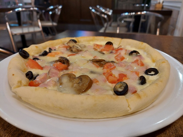 Lucky Pizza, доставка еды и обедов, Комсомольская ул., 16, Брест - Яндекс Карты