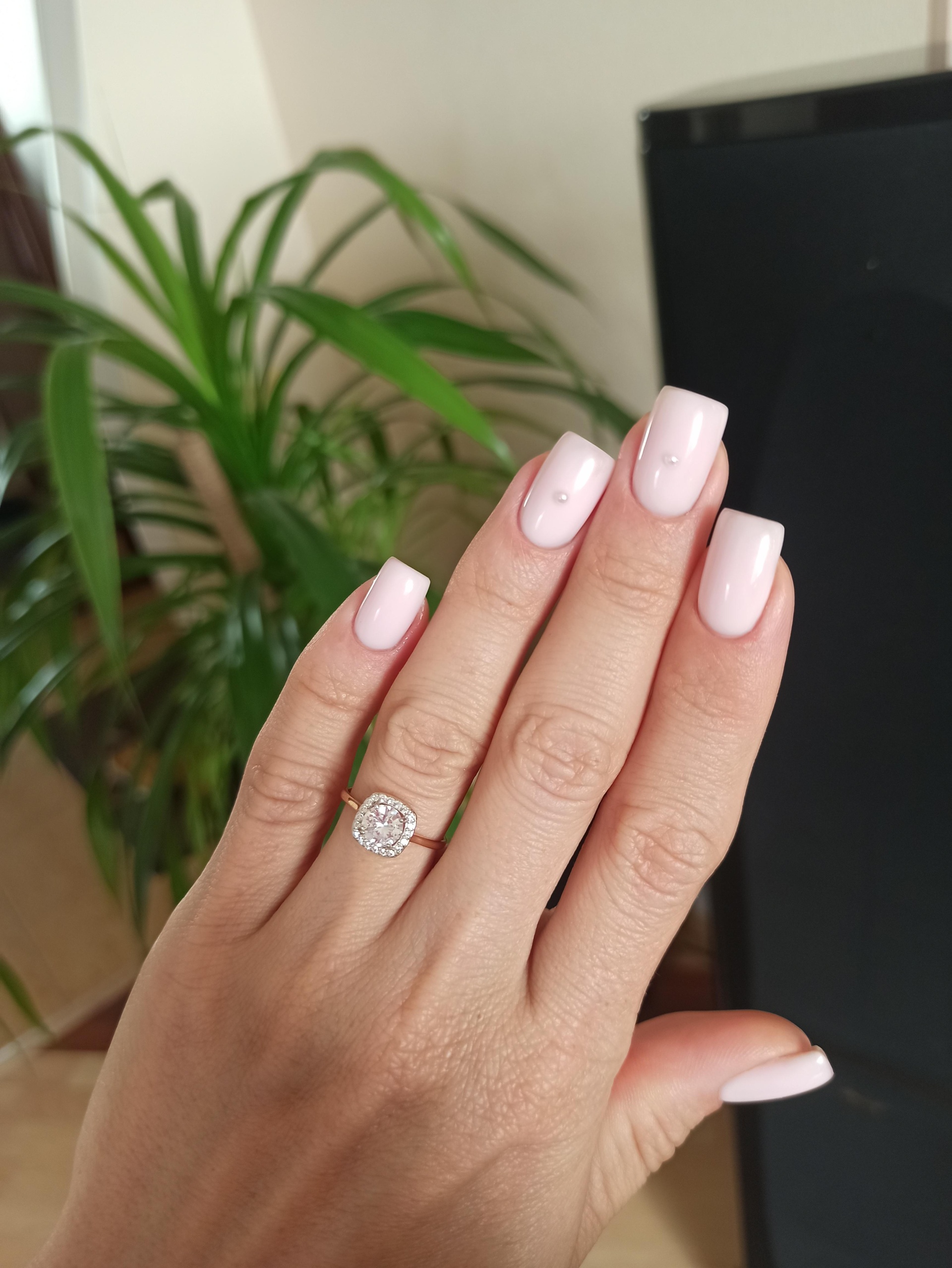 Beautiful nails, студия ногтевого сервиса, проспект им. газеты Красноярский  Рабочий, 85, Красноярск — 2ГИС