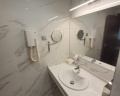 Holiday Inn: отзыв от Лев М