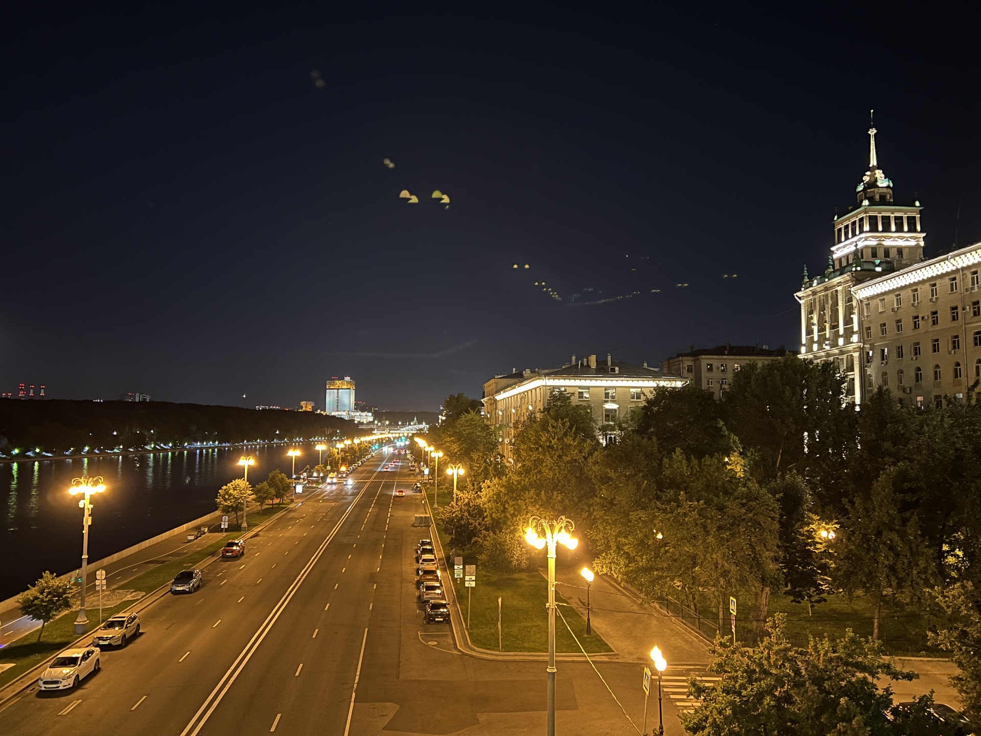 Улица Фрунзенская набережная в Москве — 2ГИС