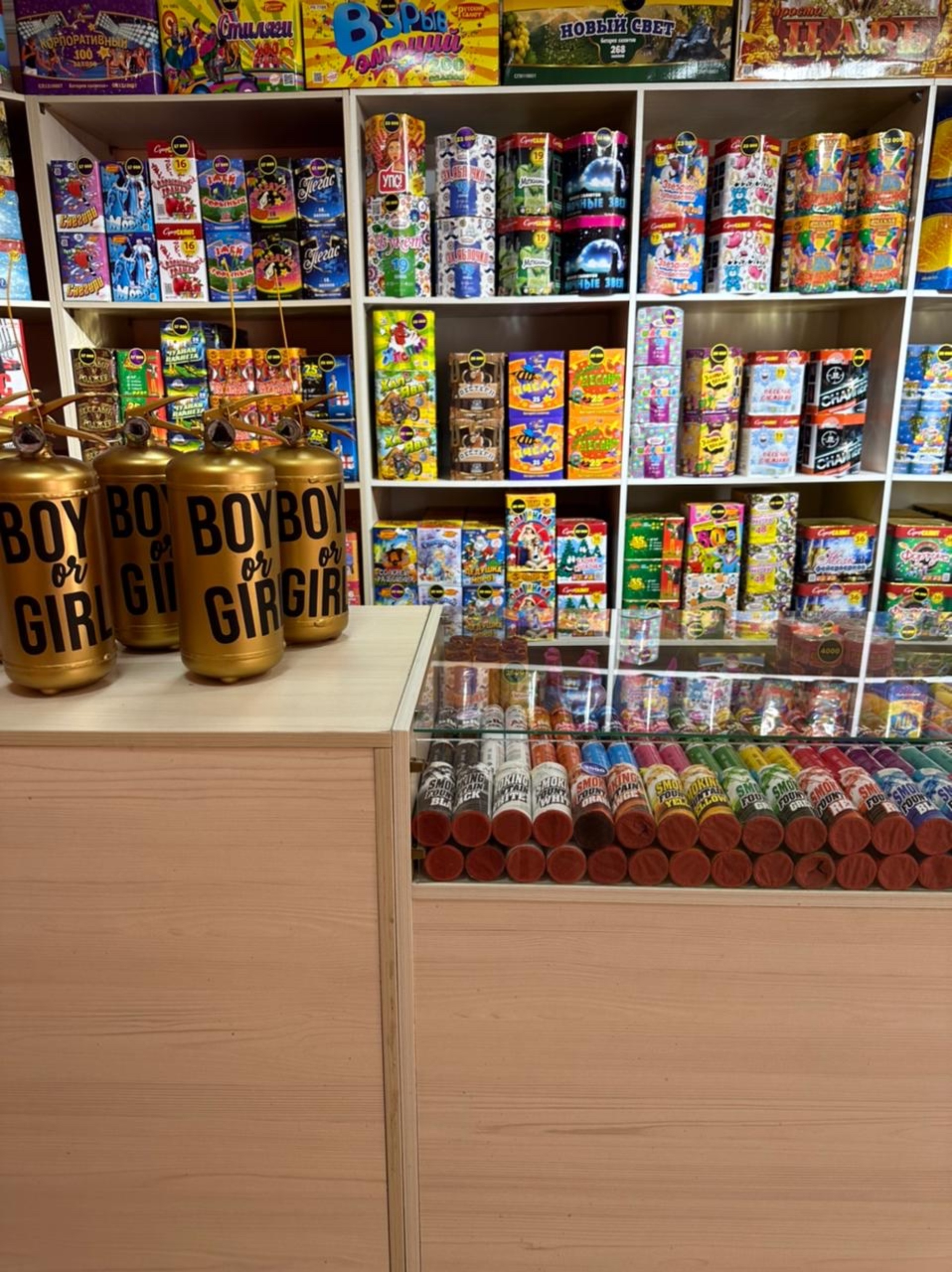 АннаСофия Робб порно фотосуреттер Жалаңаш сиськи салбырап тұр