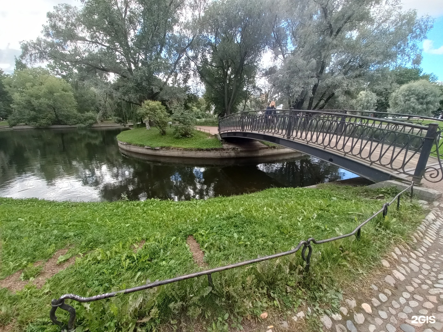 Статский Советник, сеть отелей и апартаментов, Кустарный переулок, 2Б,  Санкт-Петербург — 2ГИС