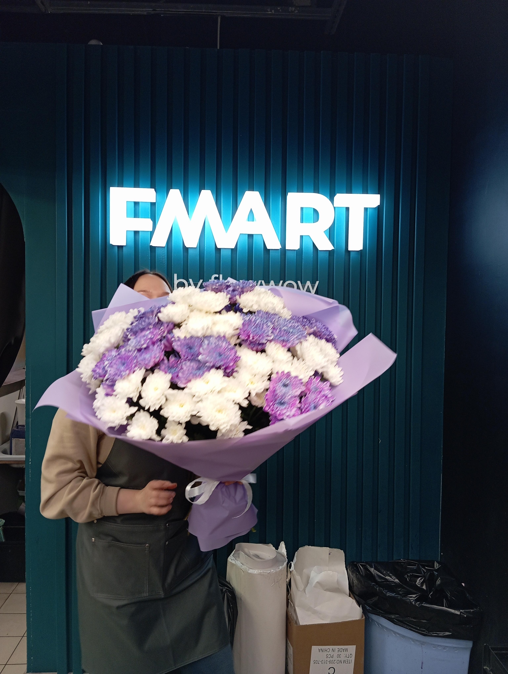 Fmart , студия цветов, ТЦ Клён, Розы Трениной, 3, Тюмень — 2ГИС