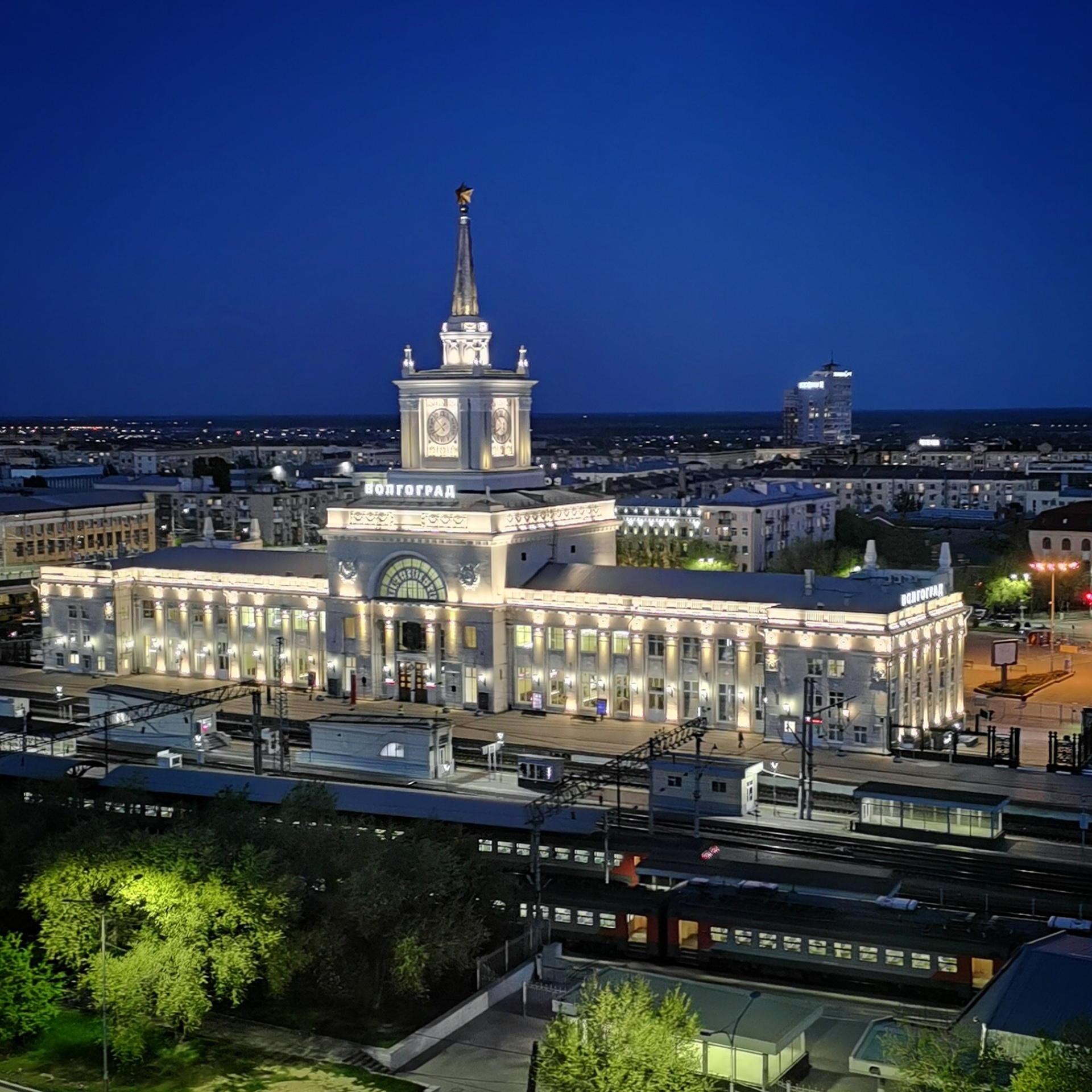 Cosmos Volgograd Hotel, гостиничный комплекс, улица Михаила Балонина, 7,  Волгоград — 2ГИС