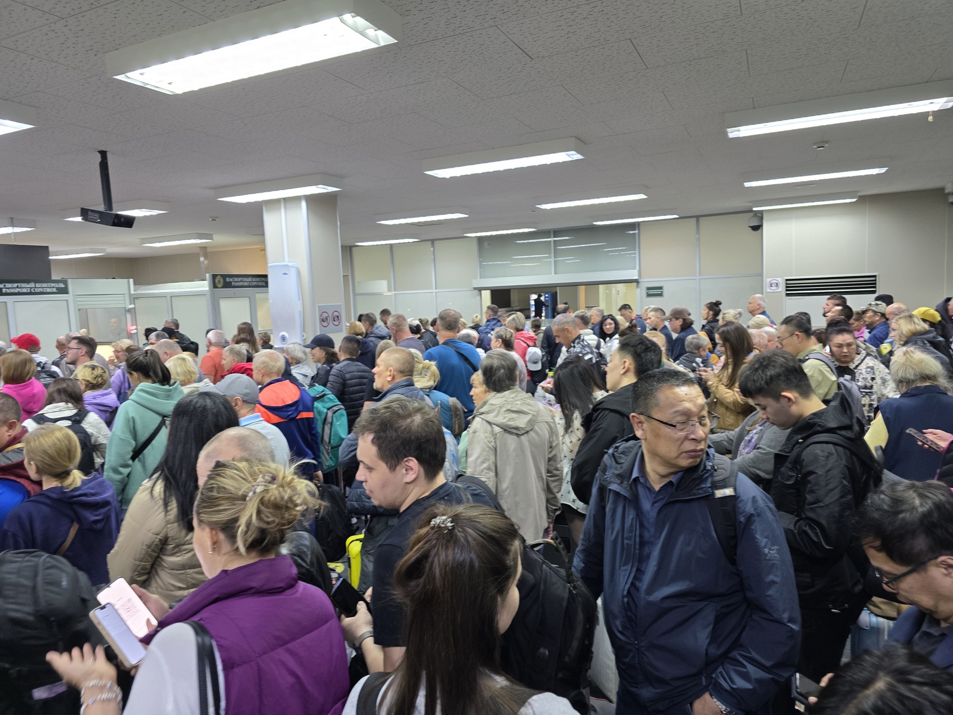 Аэропорт Хабаровск, международный аэропорт, терминал C, Матвеевское шоссе,  26, Хабаровск — 2ГИС