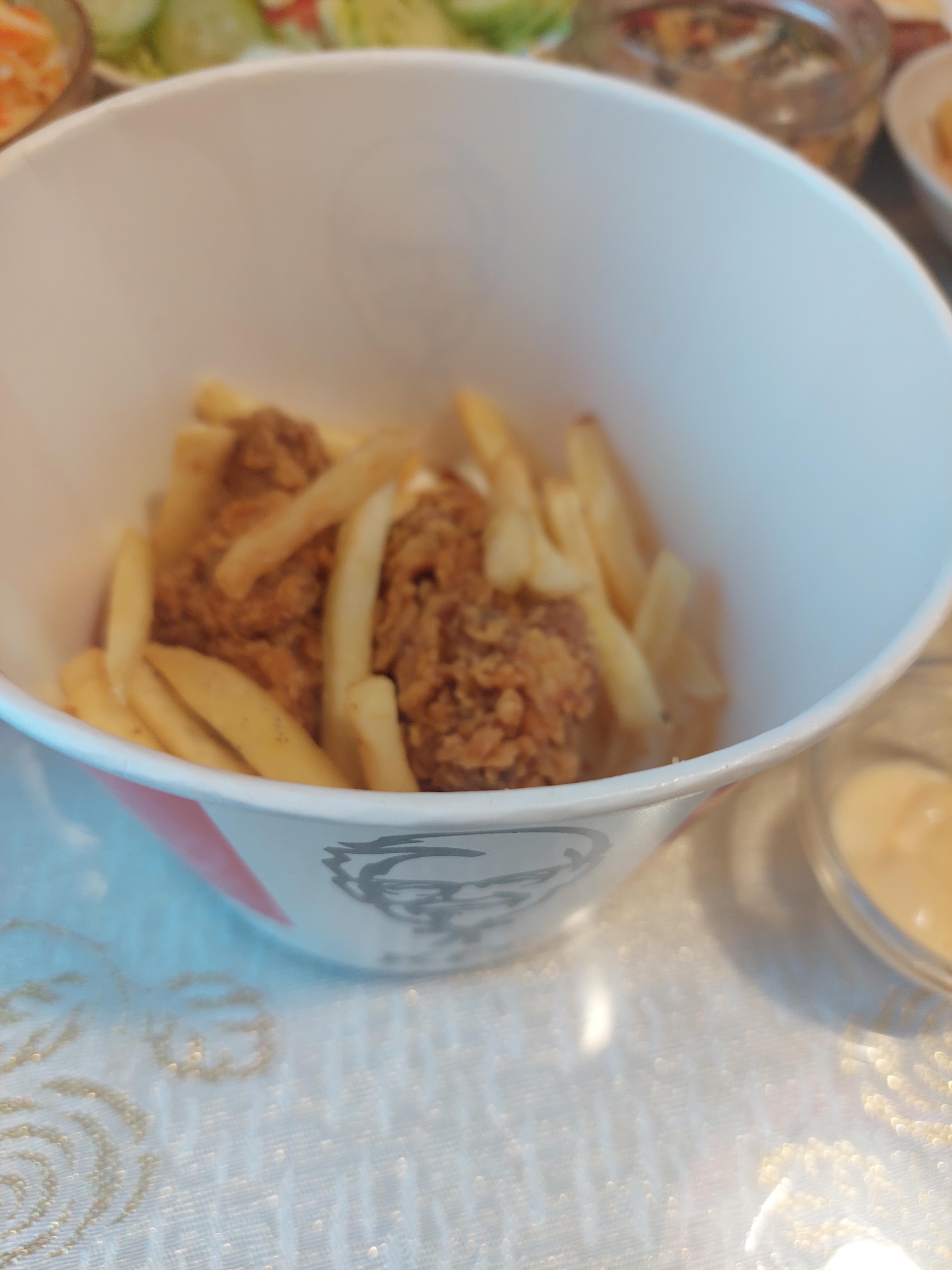 KFC, ресторан быстрого обслуживания, ТК Галерея, Галерея, проспект Мира,  1к, Находка — 2ГИС