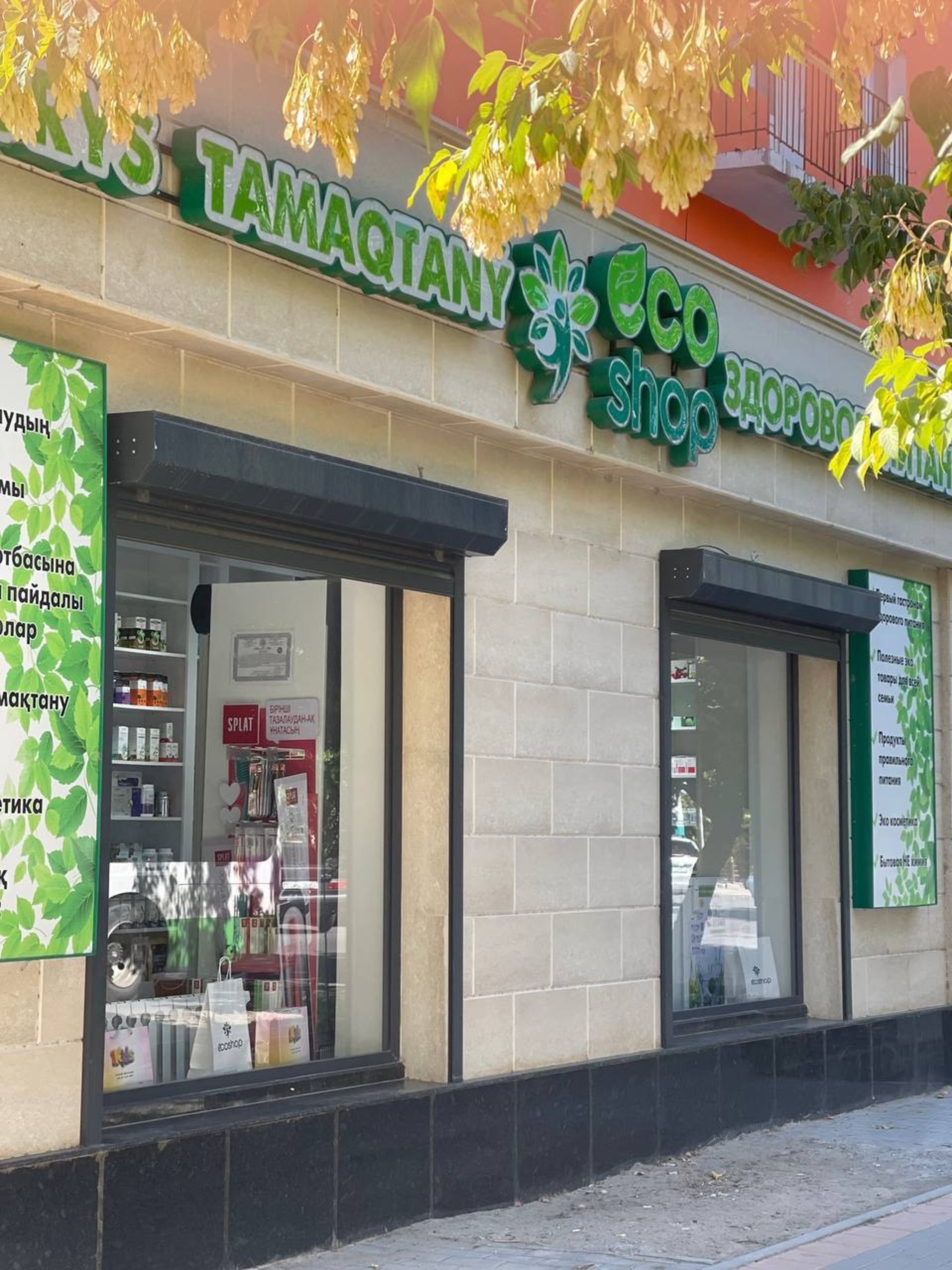 Порно бейнелерді вируссыз онлайн көріңіз Лара Крофт порно мультфильмдер секс