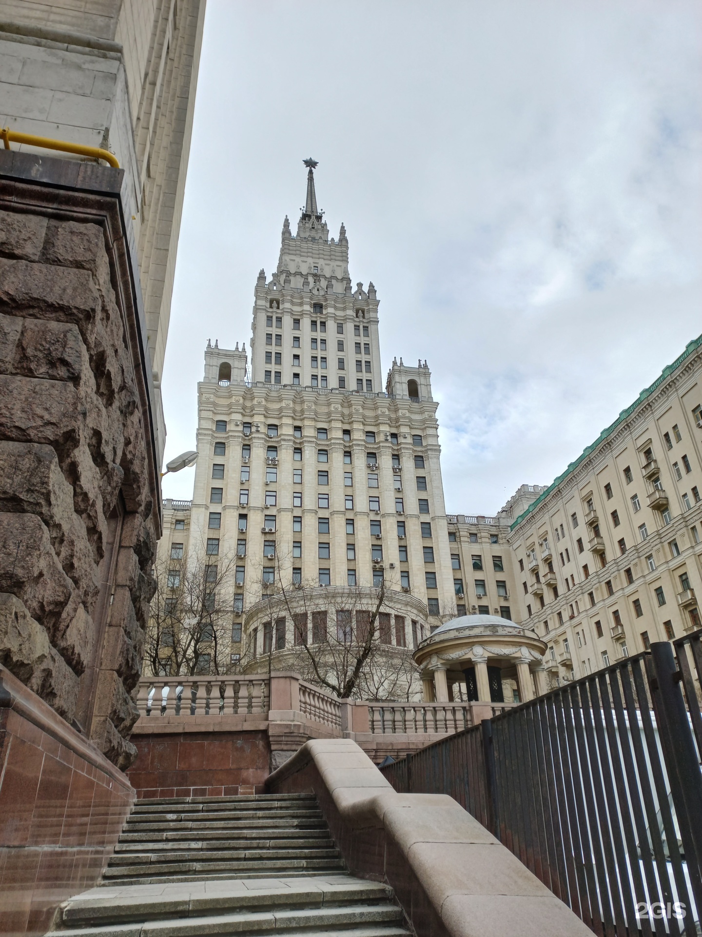 Садовая-Спасская улица, 21/1 в Москве: обслуживающие организации — 2ГИС