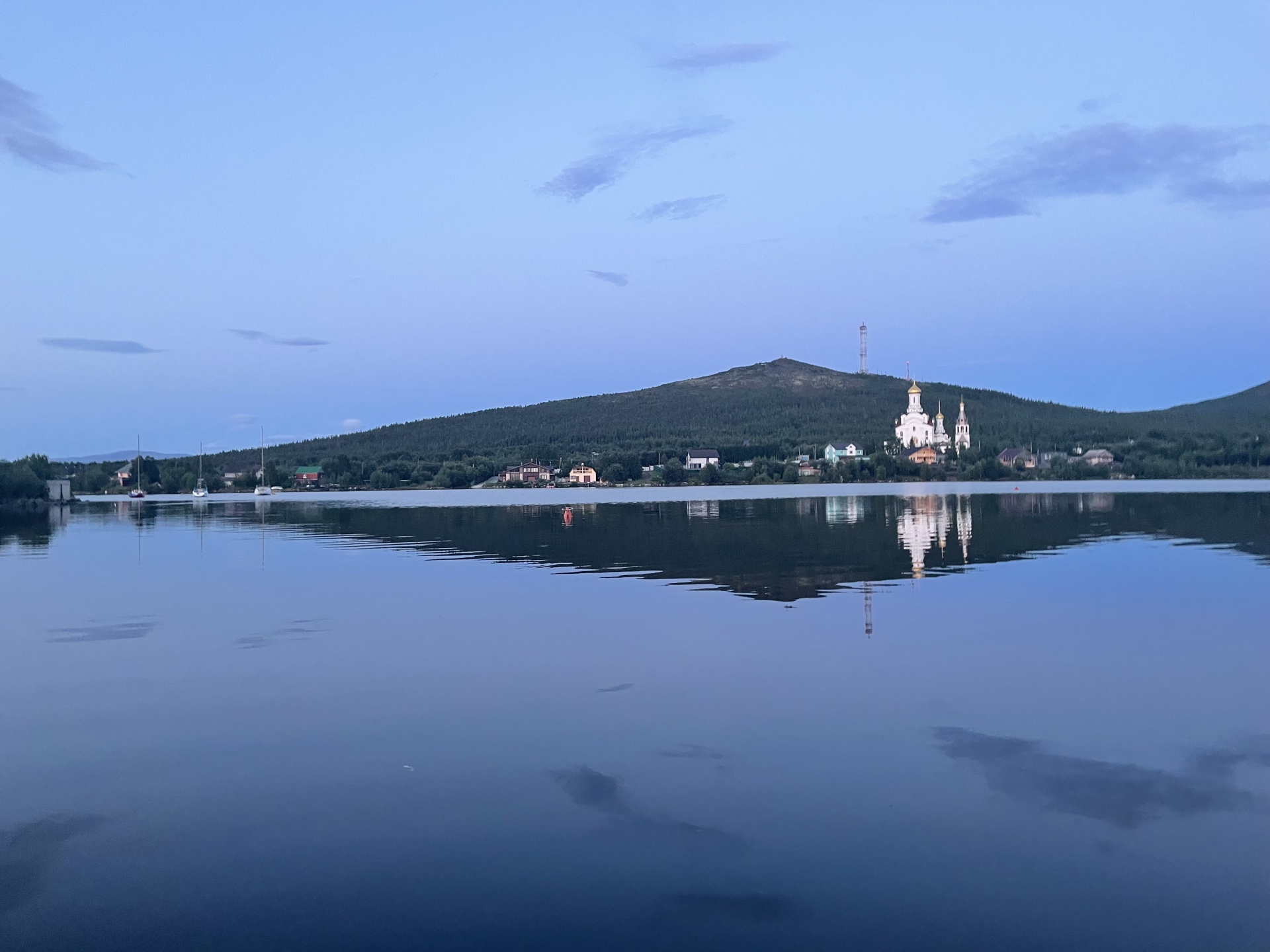 Мончегорск: карта с улицами, домами и организациями города — 2ГИС