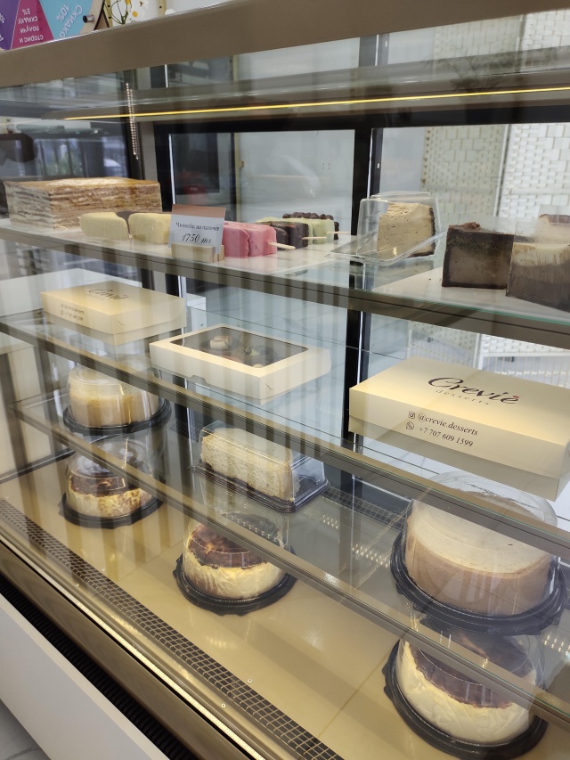 Оргазмы бар әйелдер бейнеленген онлайн порно