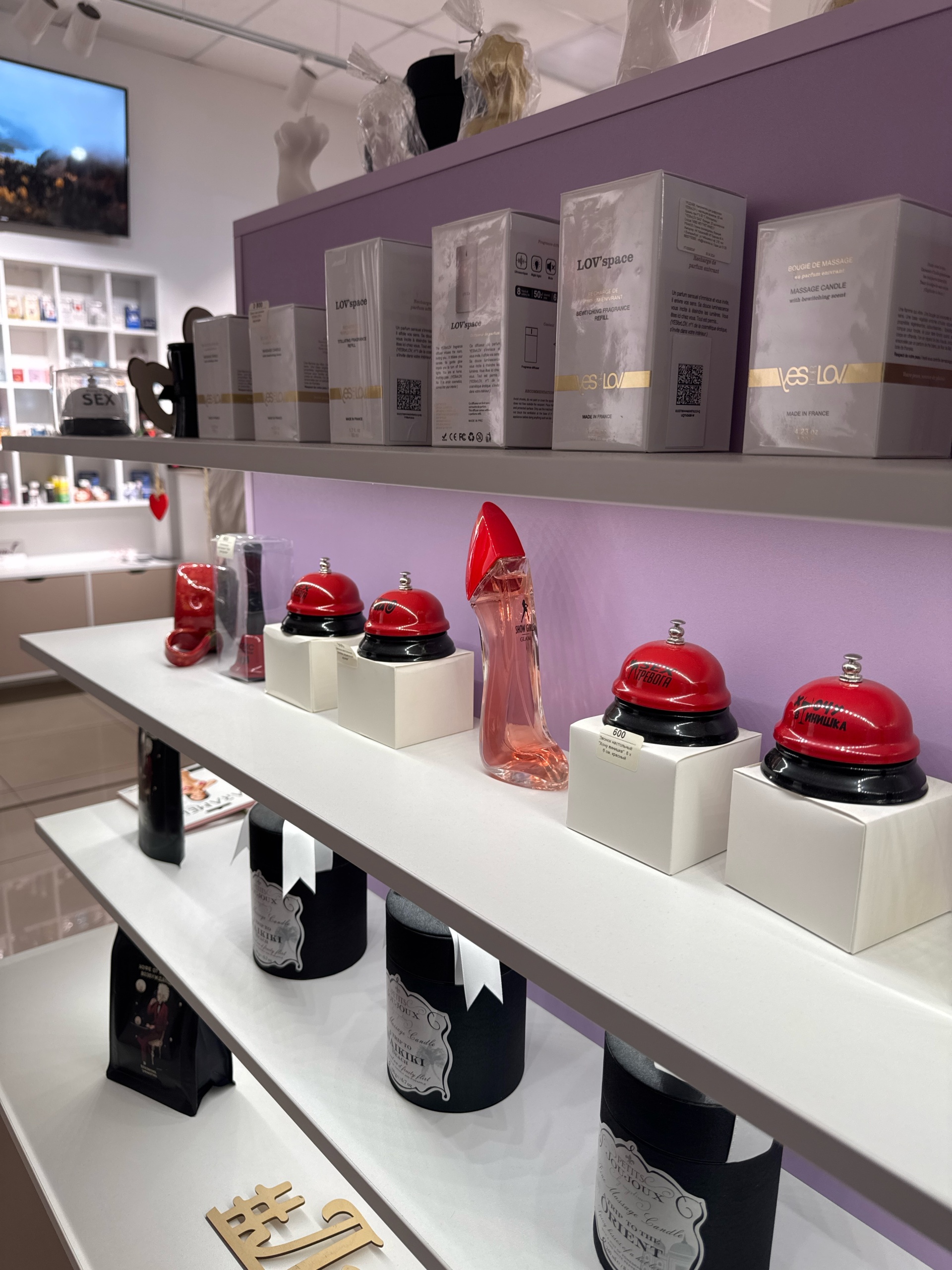 Менің қызым фотода жалаңаш