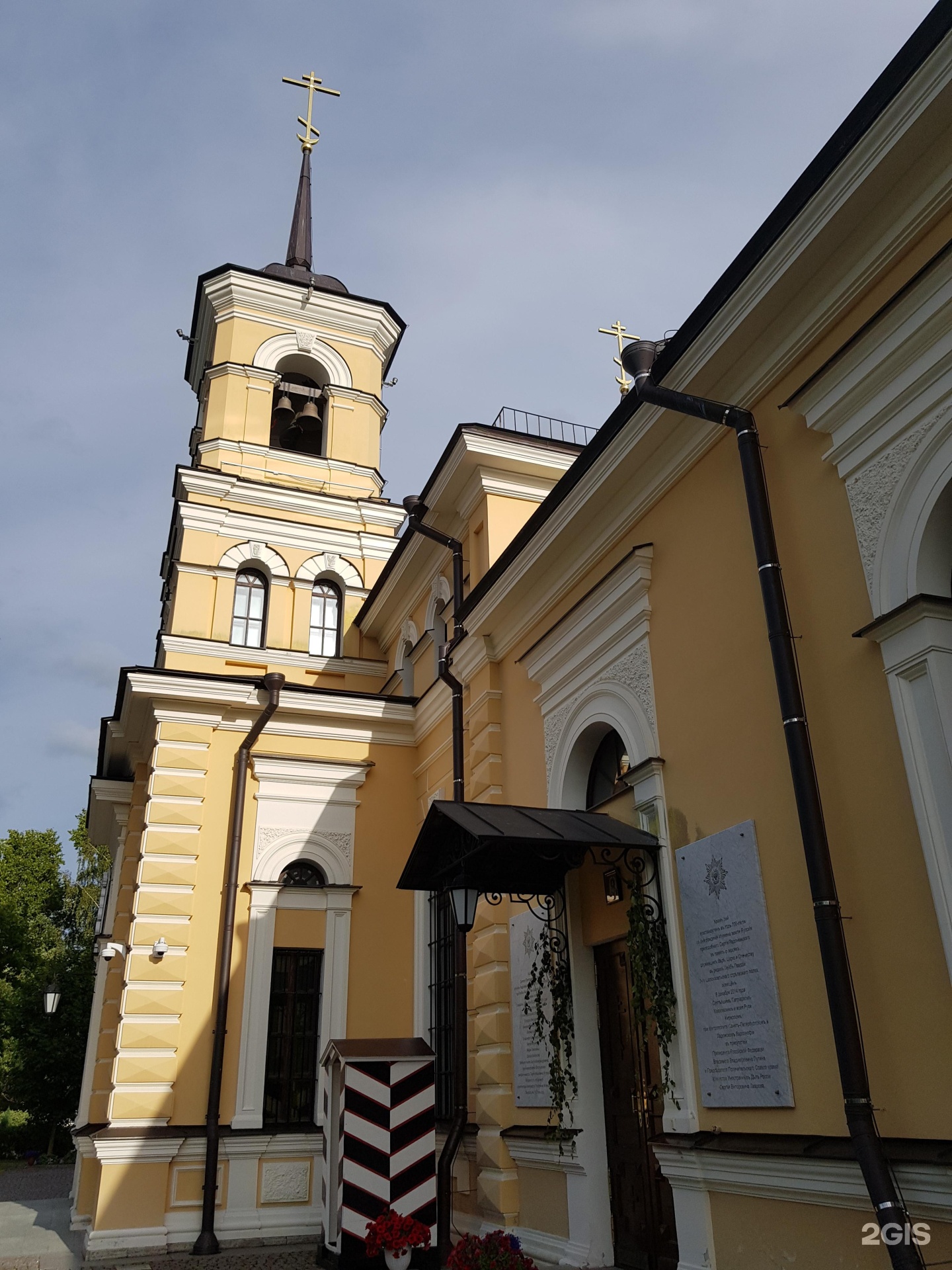 Церковь преподобного Сергия Радонежского, Фуражный переулок, 4/8,  Санкт-Петербург — 2ГИС