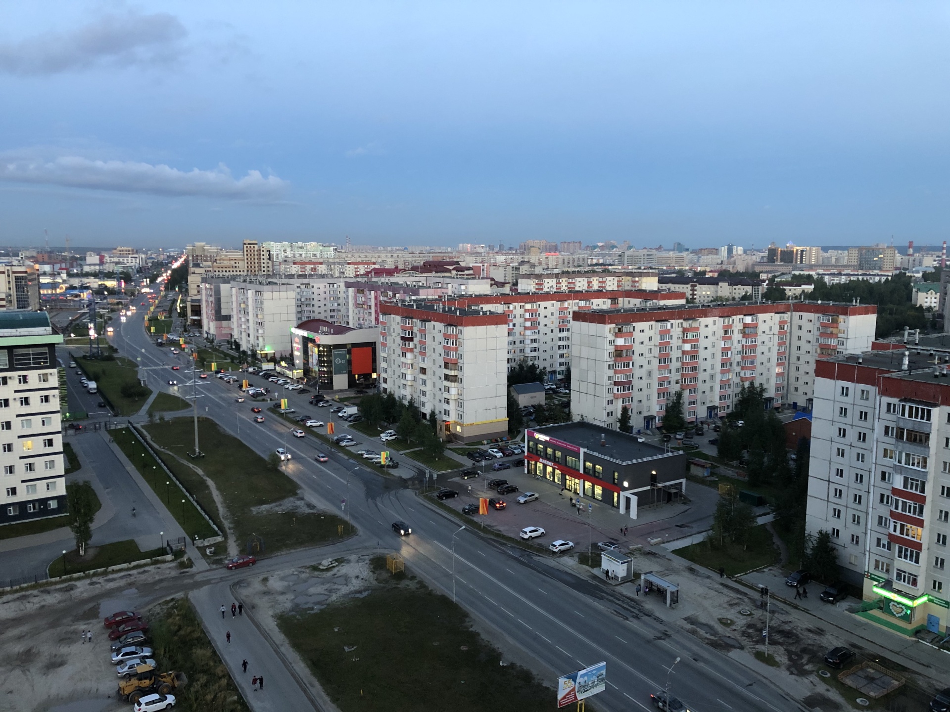 HomeSurgut, проспект Мира, 33/1, Сургут — 2ГИС