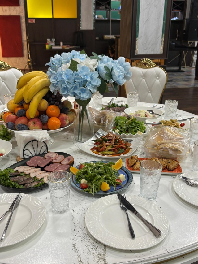 Ішімдік ішкен әйел есекке сиып кетеді