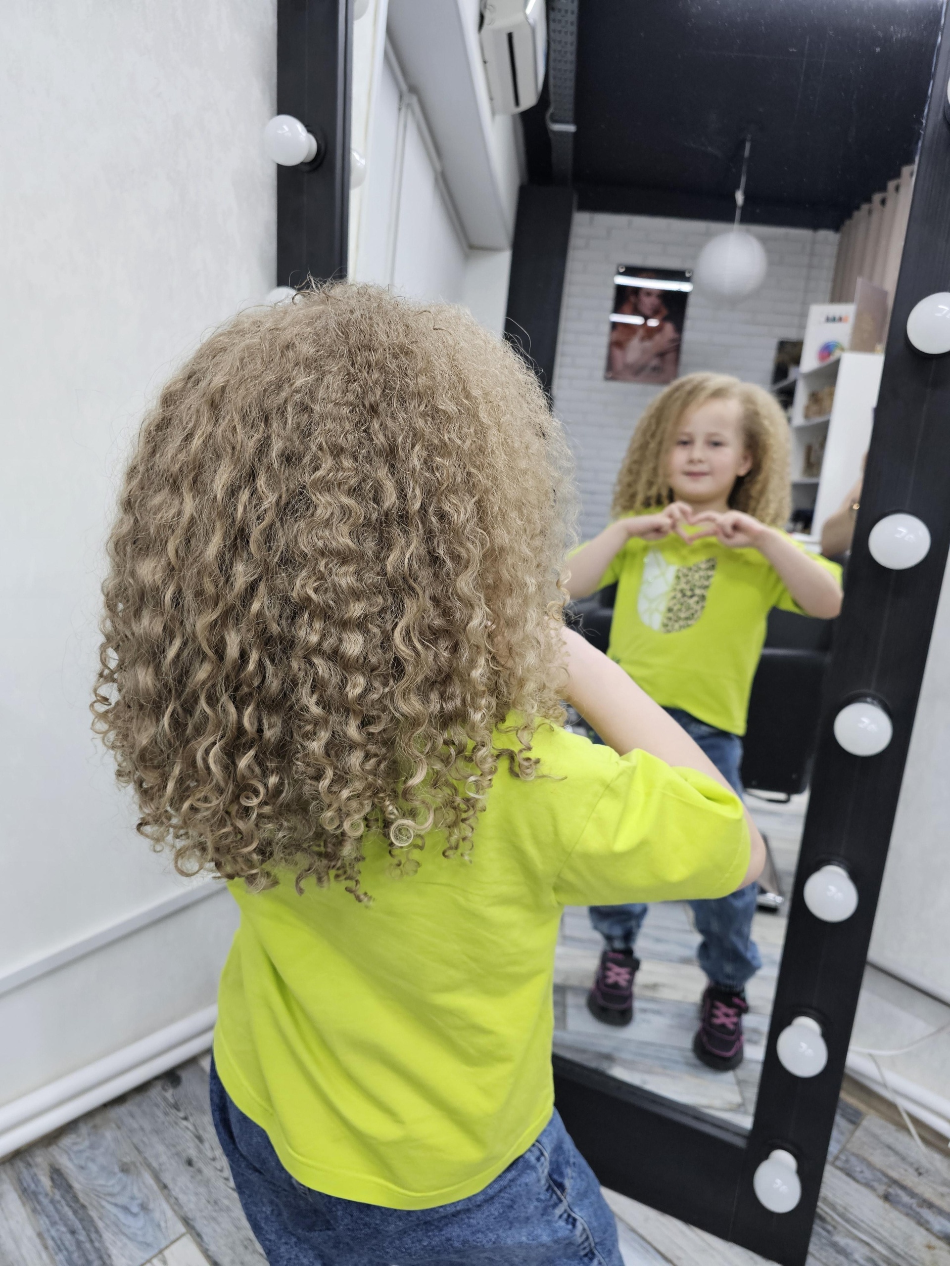 Only Curly, студия для кудрявых, Пихтовая улица, 26г, Владивосток — 2ГИС