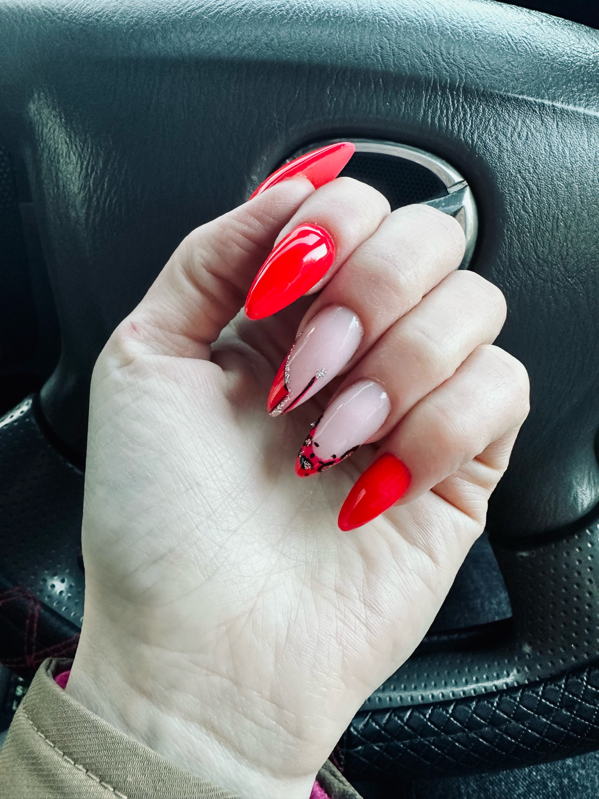 Kodmanicure, школа-студия педикюра, подологии и эстетического маникюра,  Караван, улица Бабушкина, 104, Чита — 2ГИС