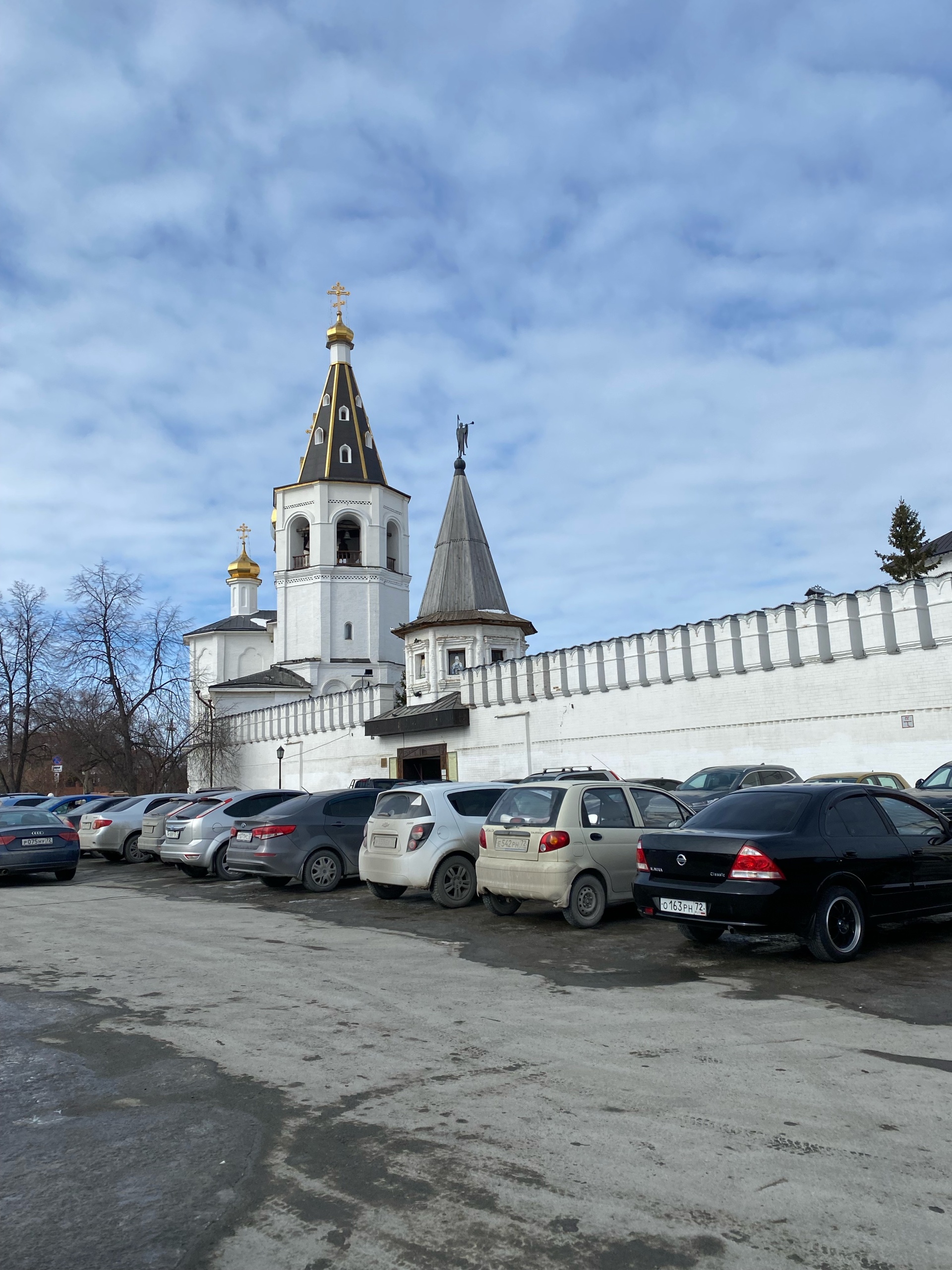 Крестовоздвиженский храм, Луначарского, 1, Тюмень — 2ГИС